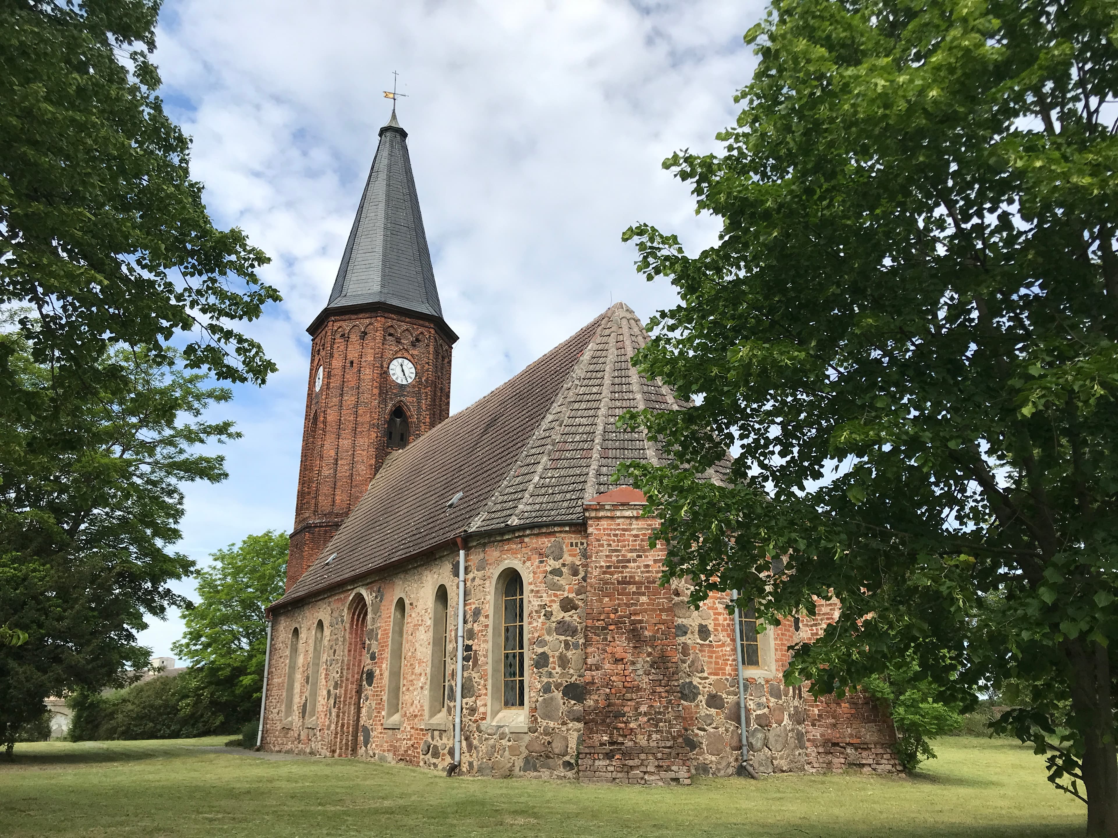 Village church Wachow