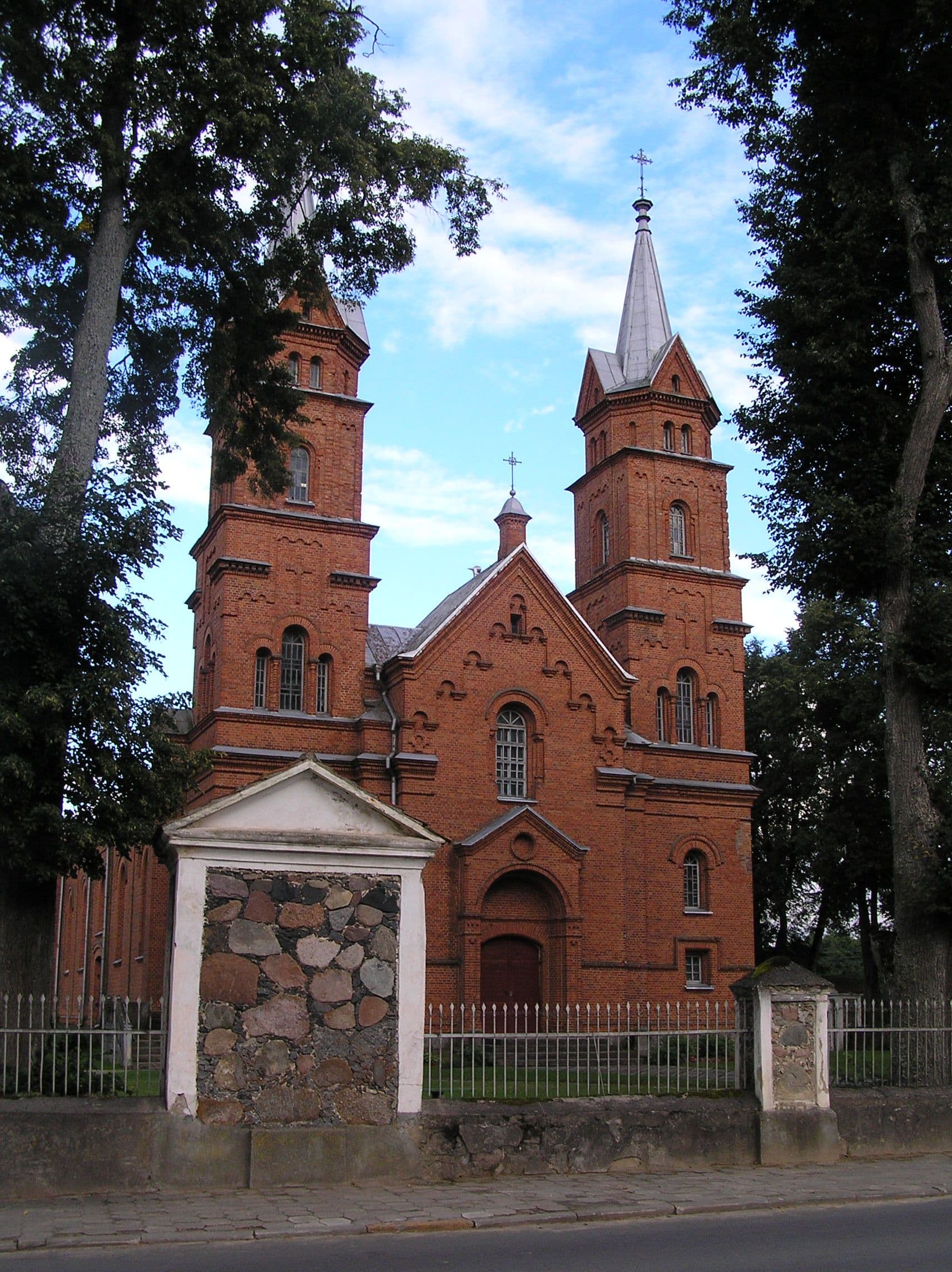 Church of the Holy Trinity, Dusetos