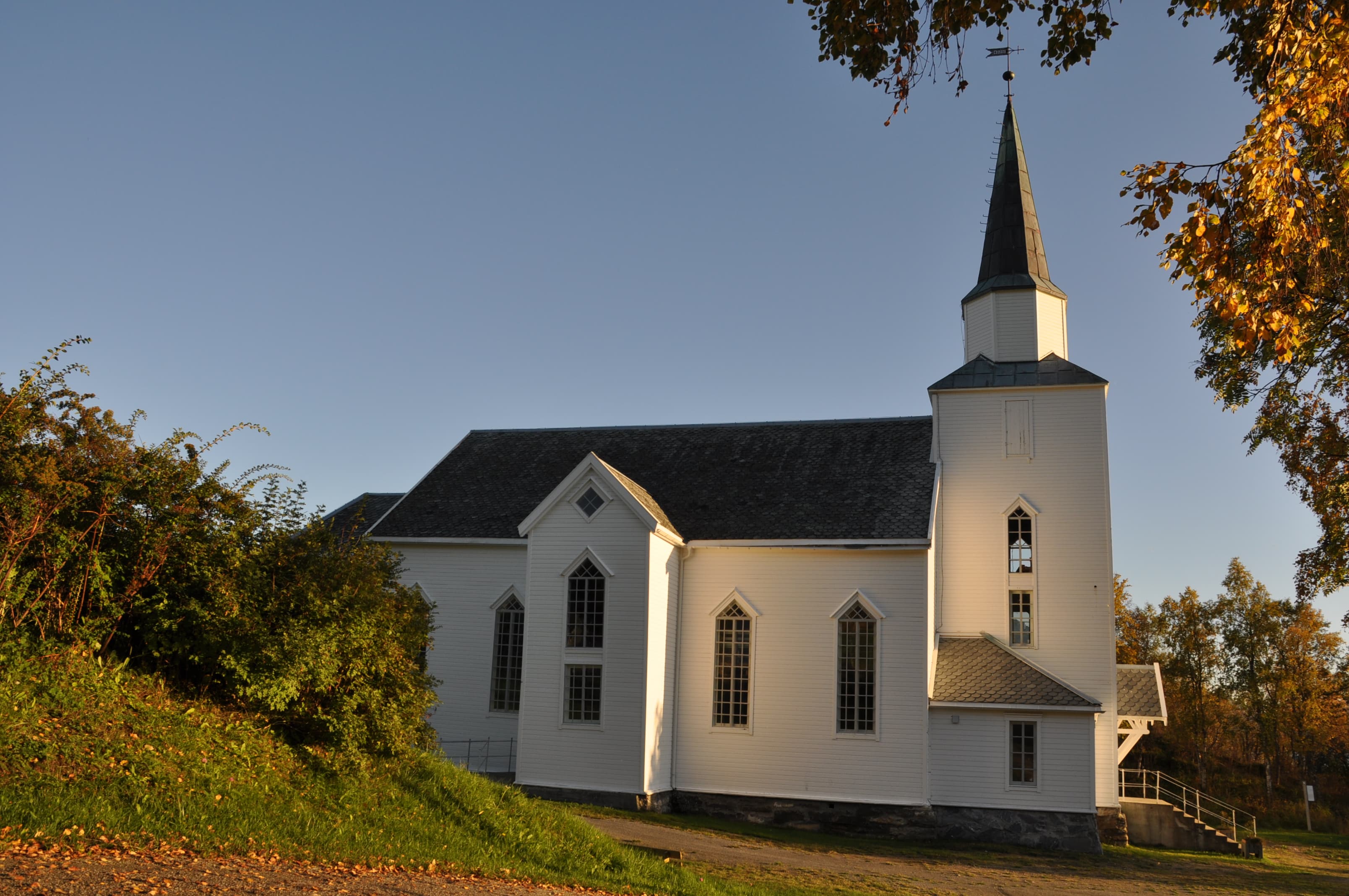 Dyrøy Church