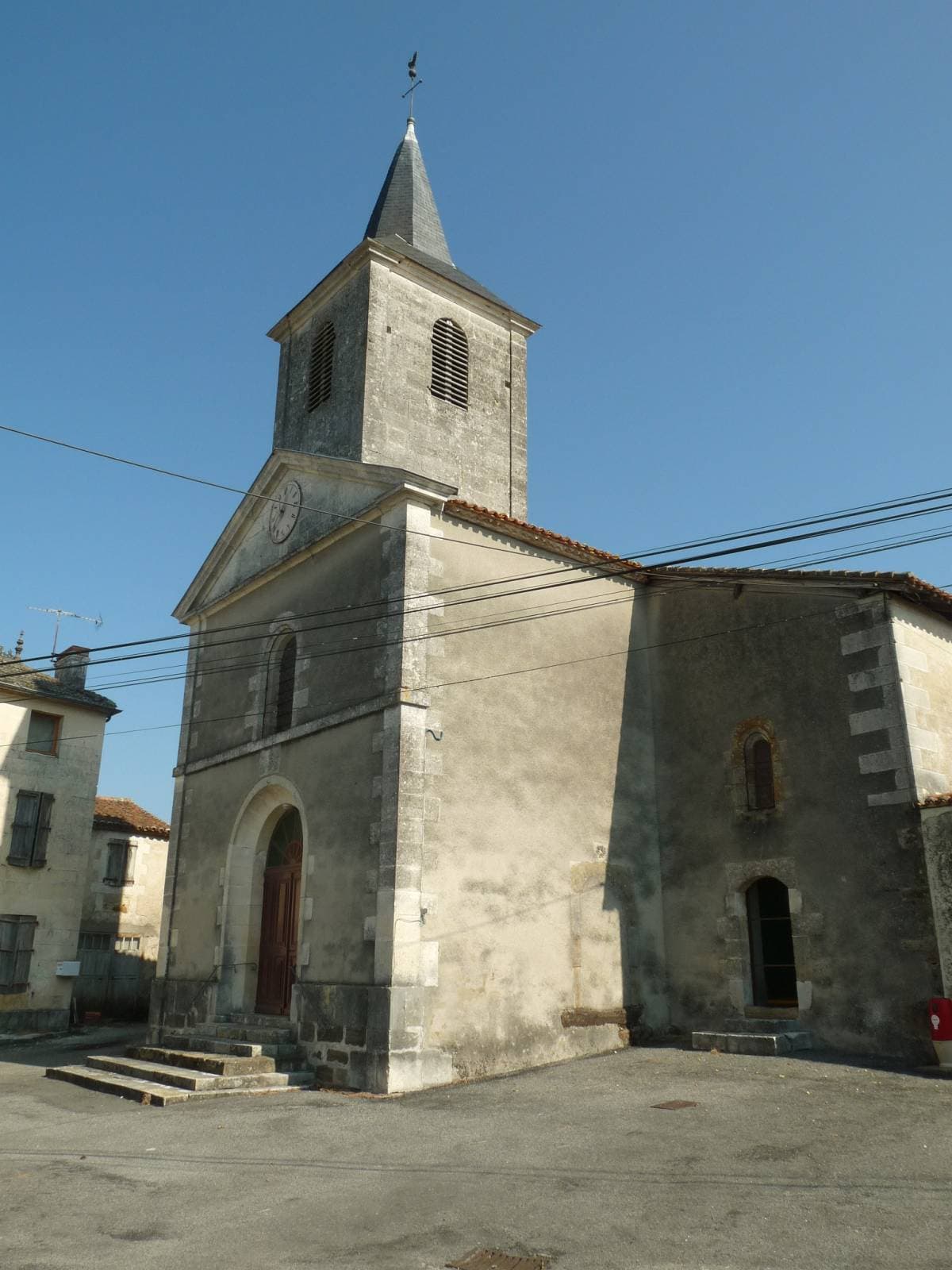 église Saint-Étienne d'Écuras
