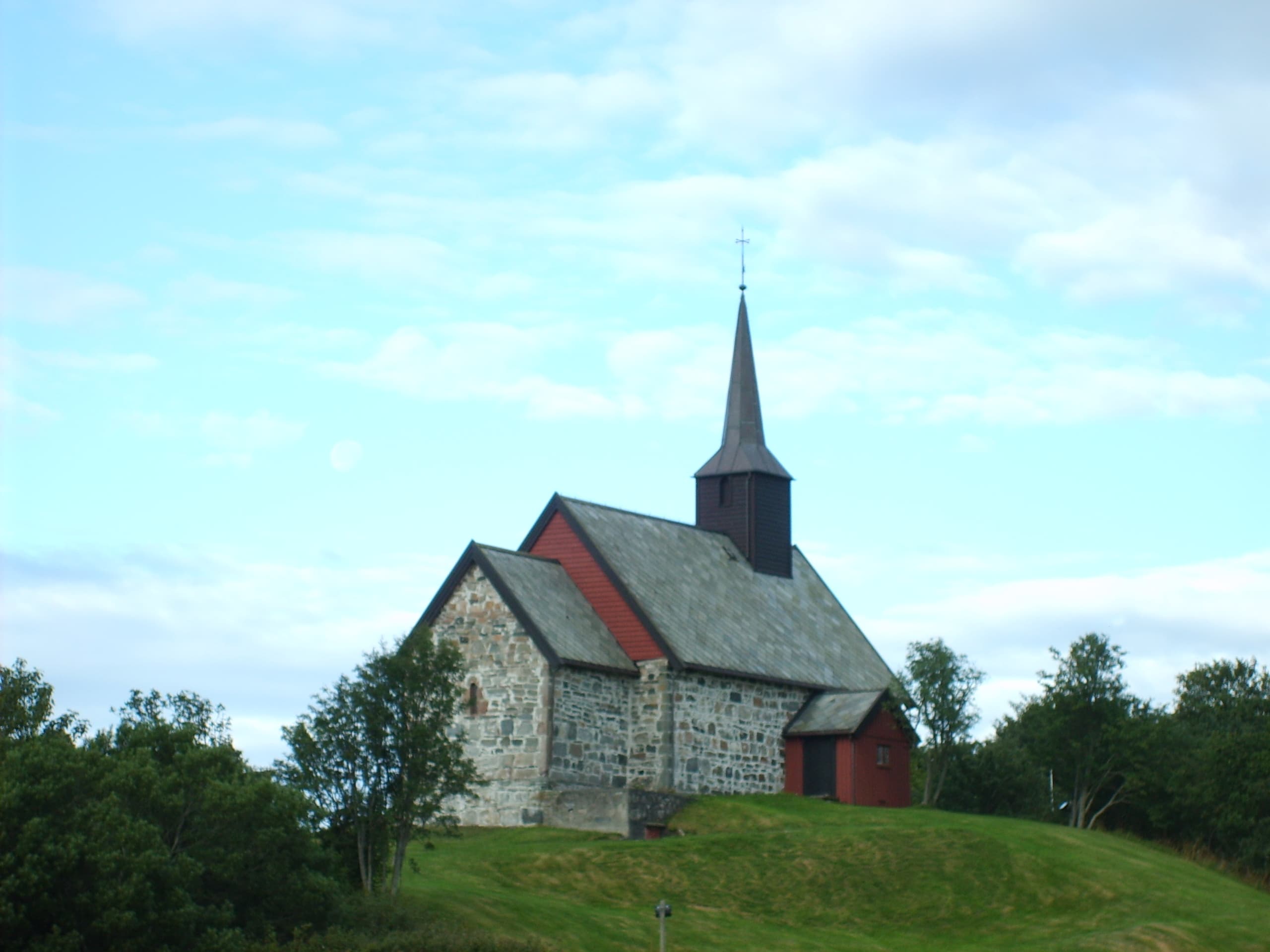 Old Edøy Church