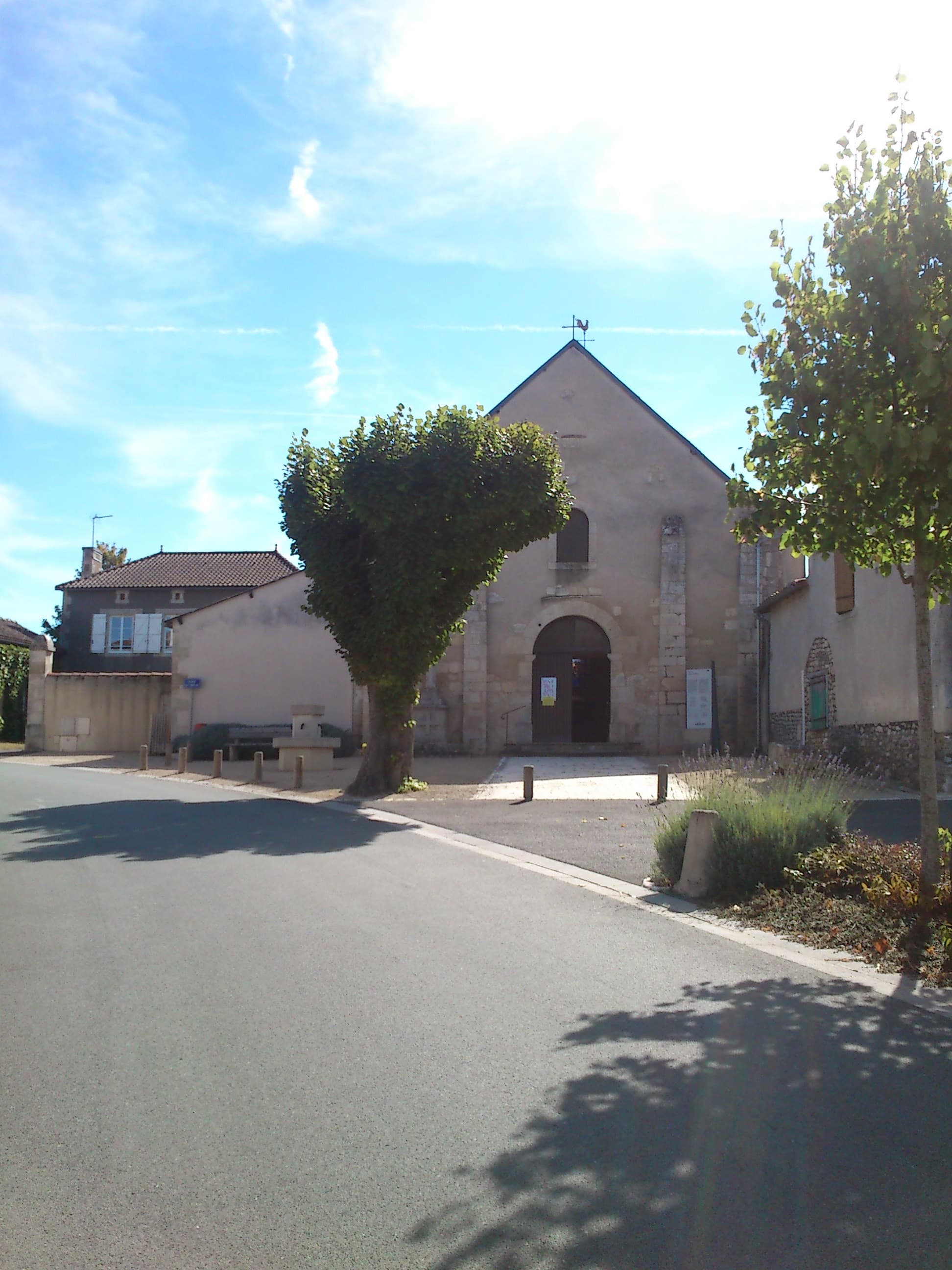 Église de Leignes-sur-Fontaine