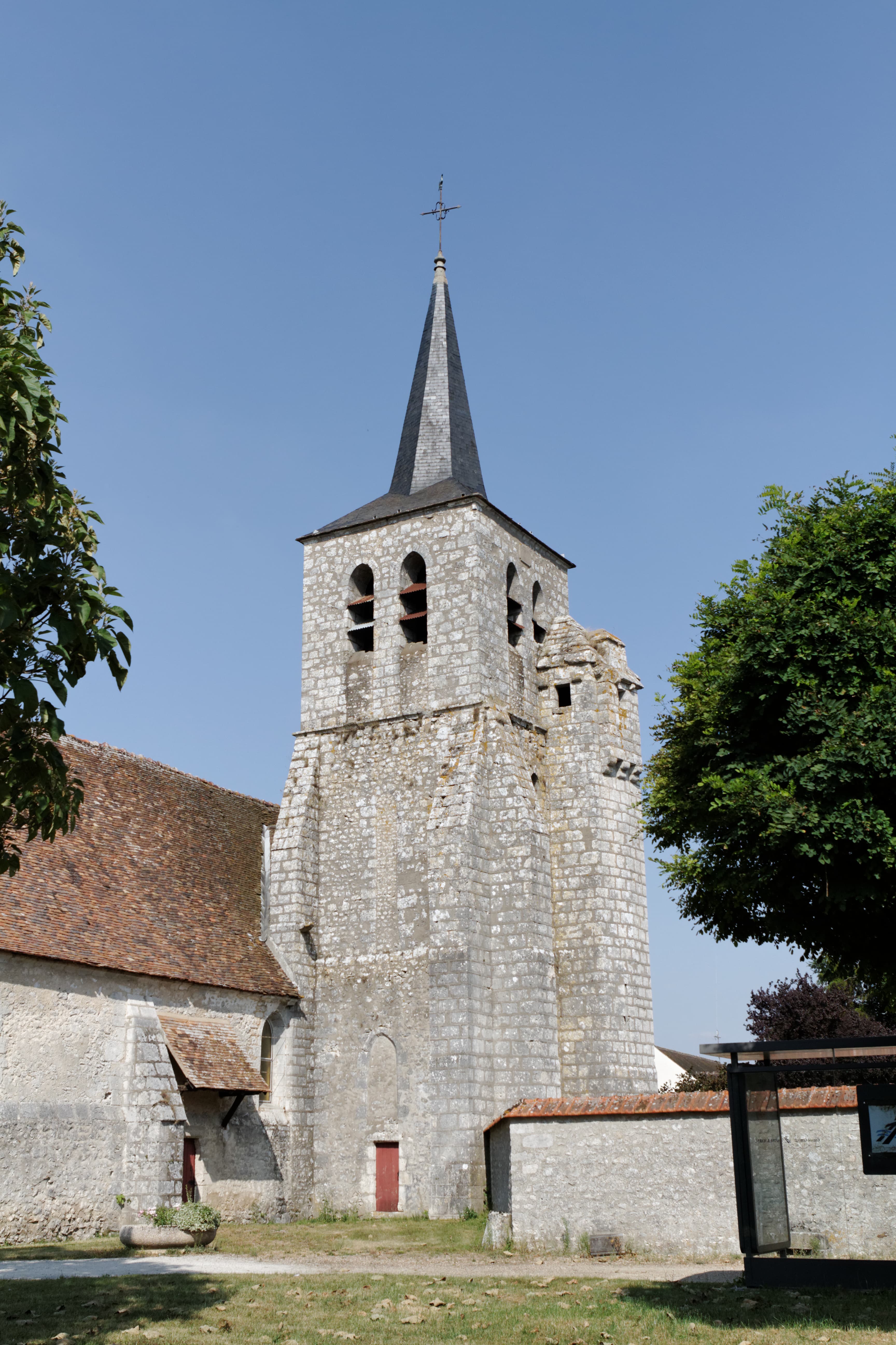 Église Notre-Dame-de-la-Nativité de Préaux