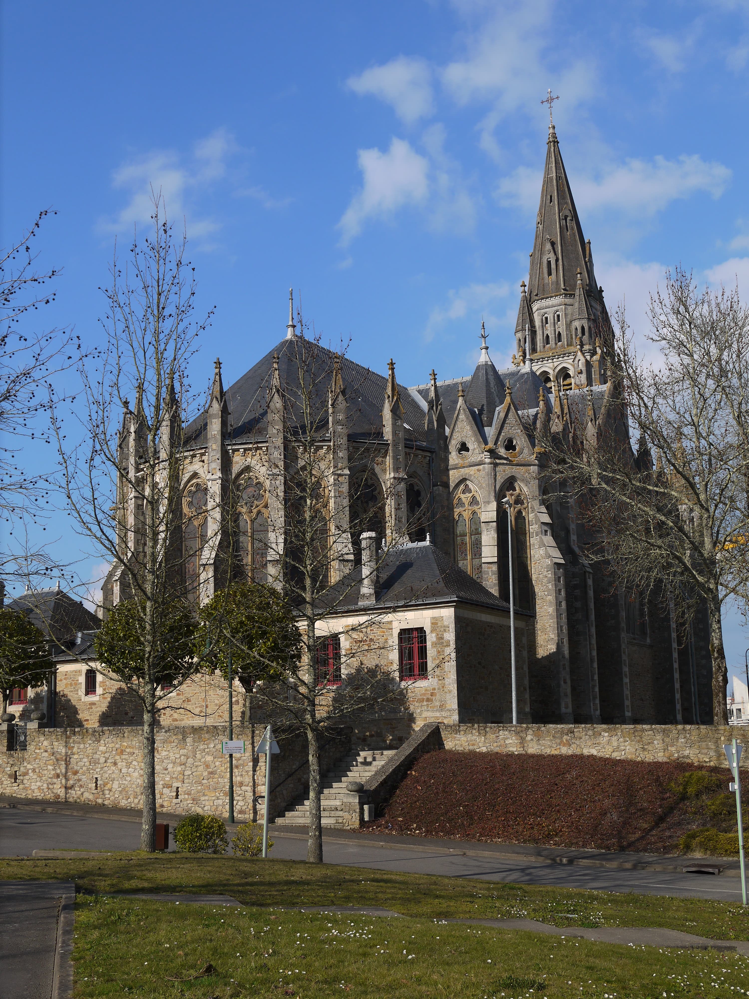 Église Saint-Léger d'Orvault
