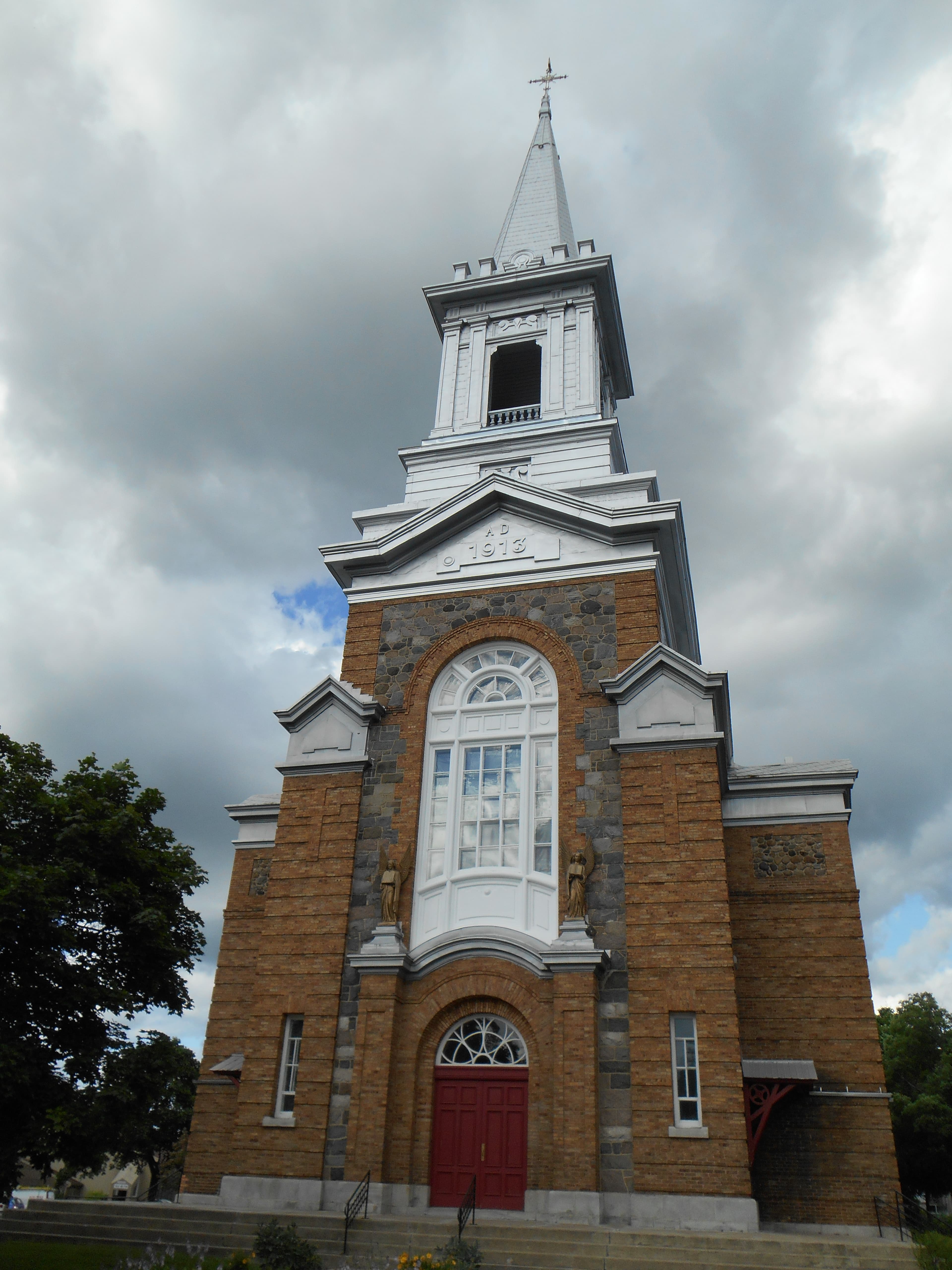 Église Saint-Apollinaire