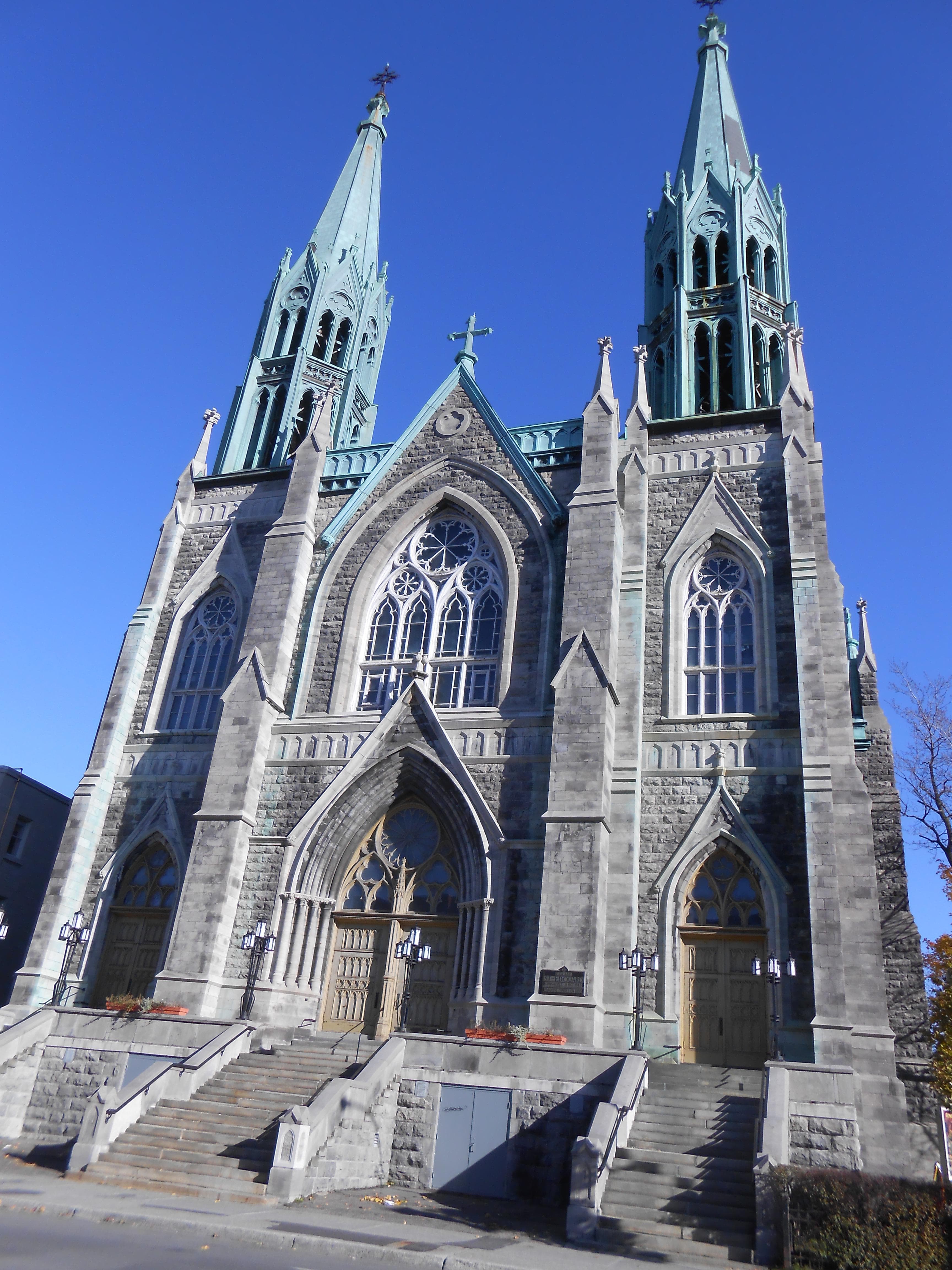 Saint-Édouard Church