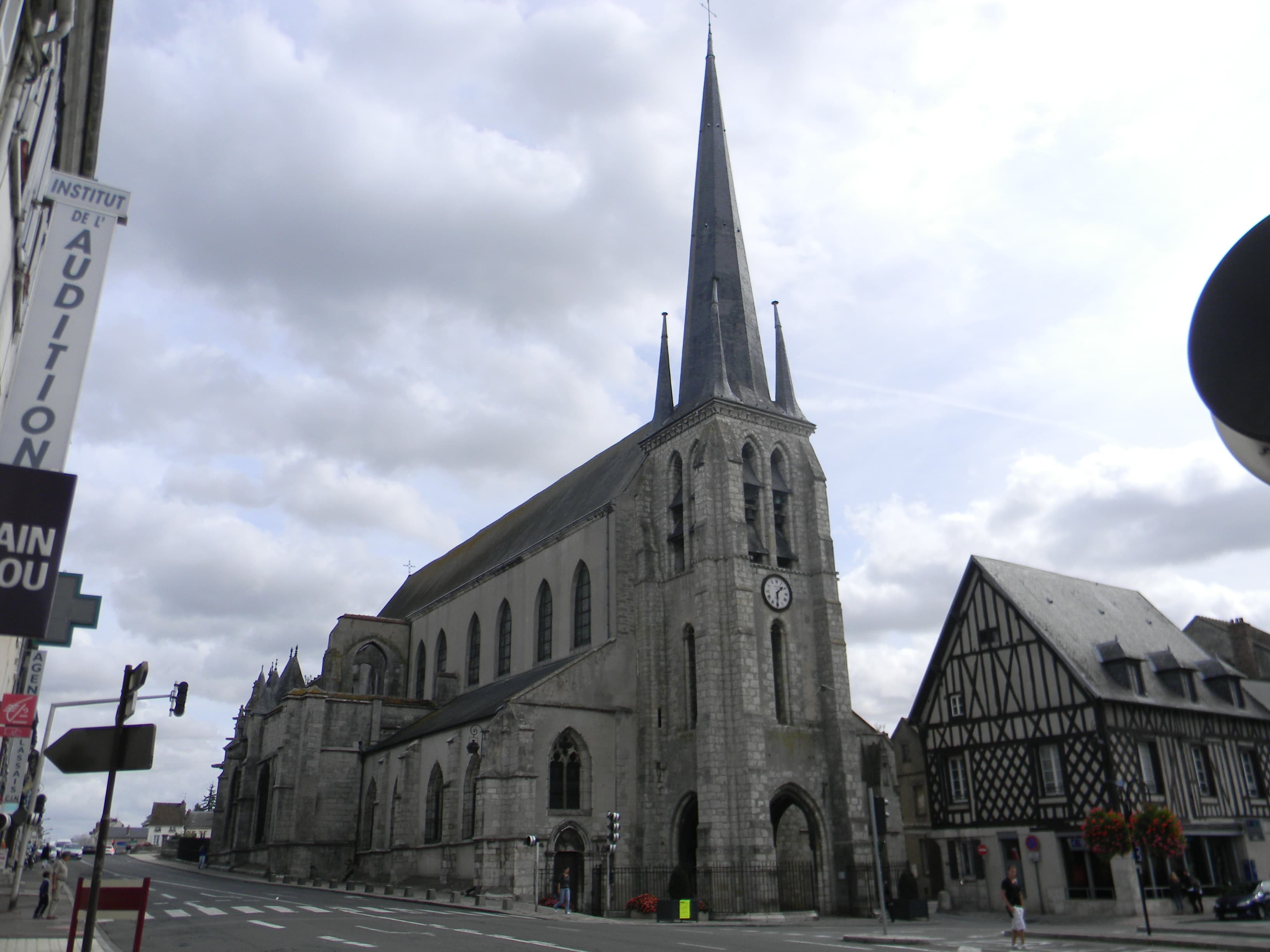 Église Saint-Jean-Baptiste (Nemours)