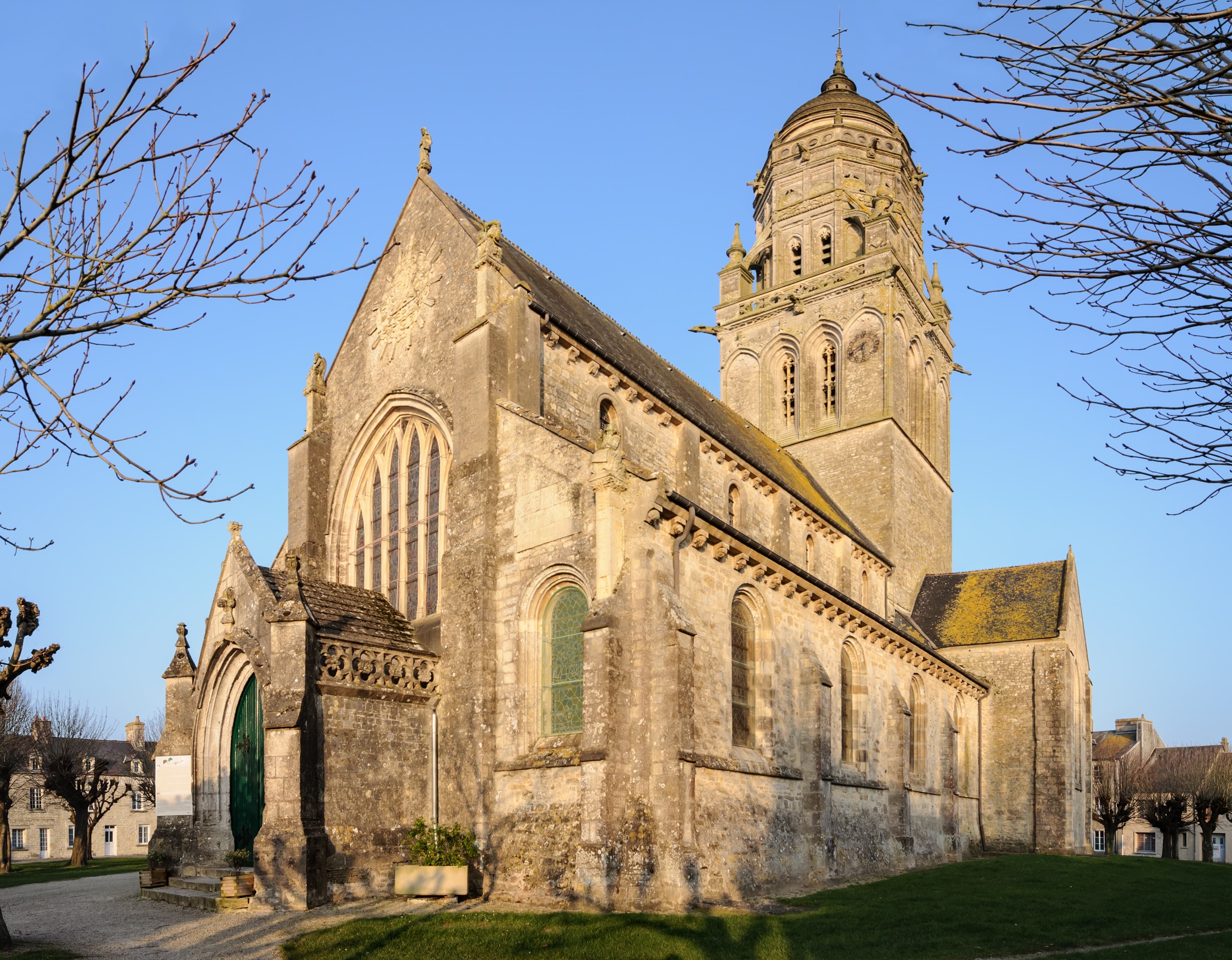 Église de Sainte-Marie-du-Mont, Manche