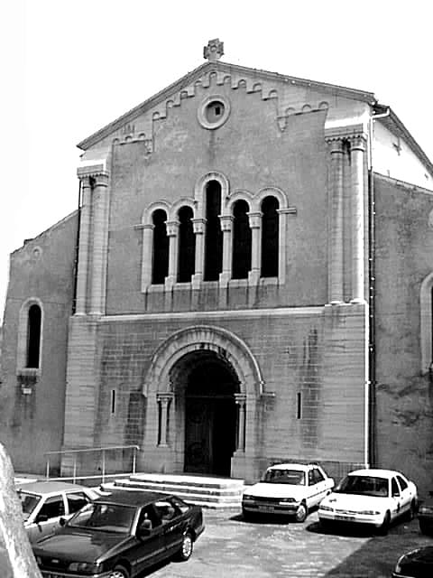 église Saint-Louis de Villeneuve-de-Berg
