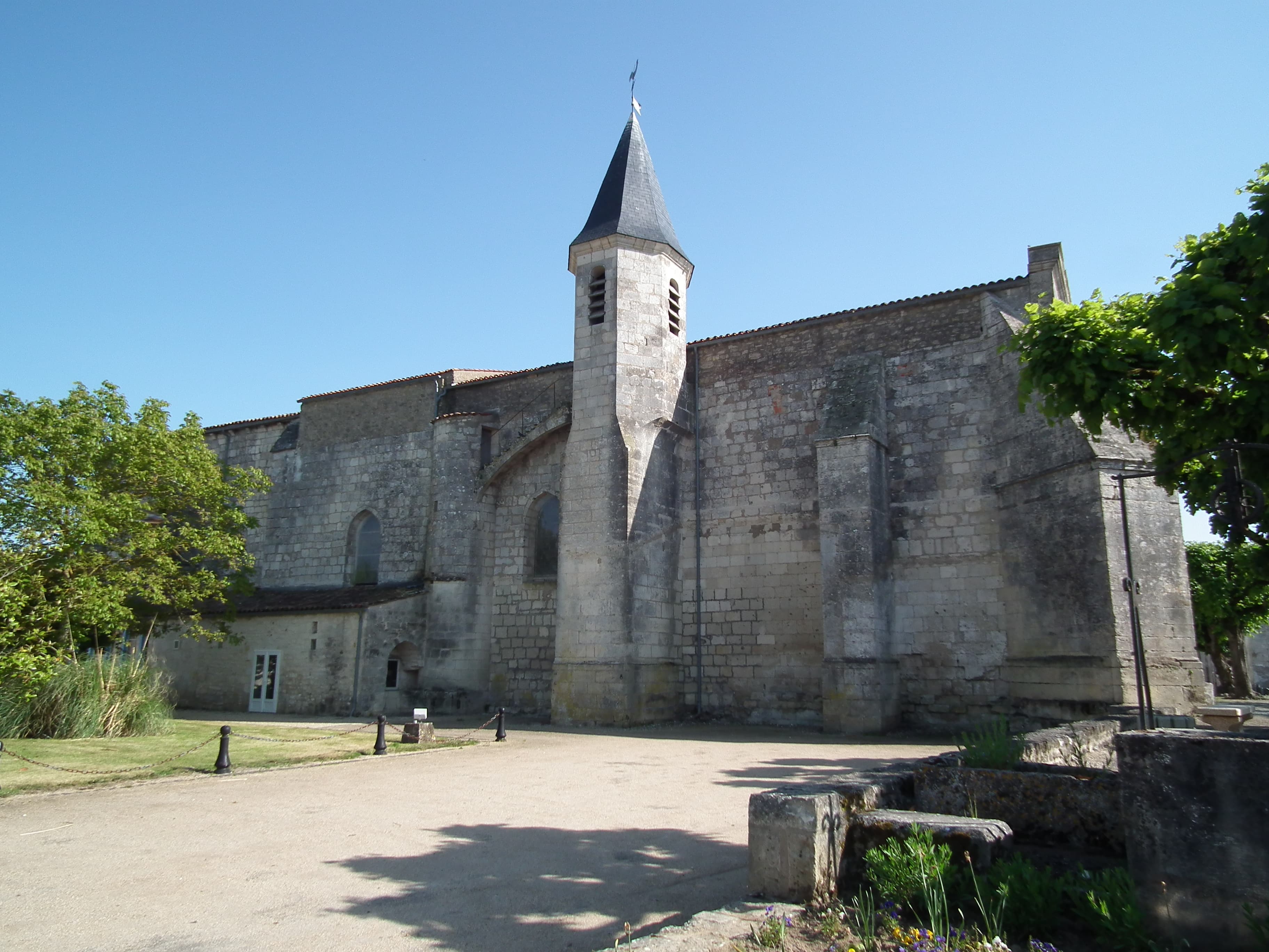 Église Saint-Vincent d'Épargnes