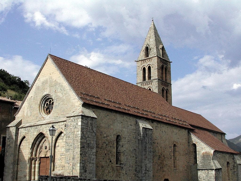 Église Notre-Dame-de-Bethléem de Bayons
