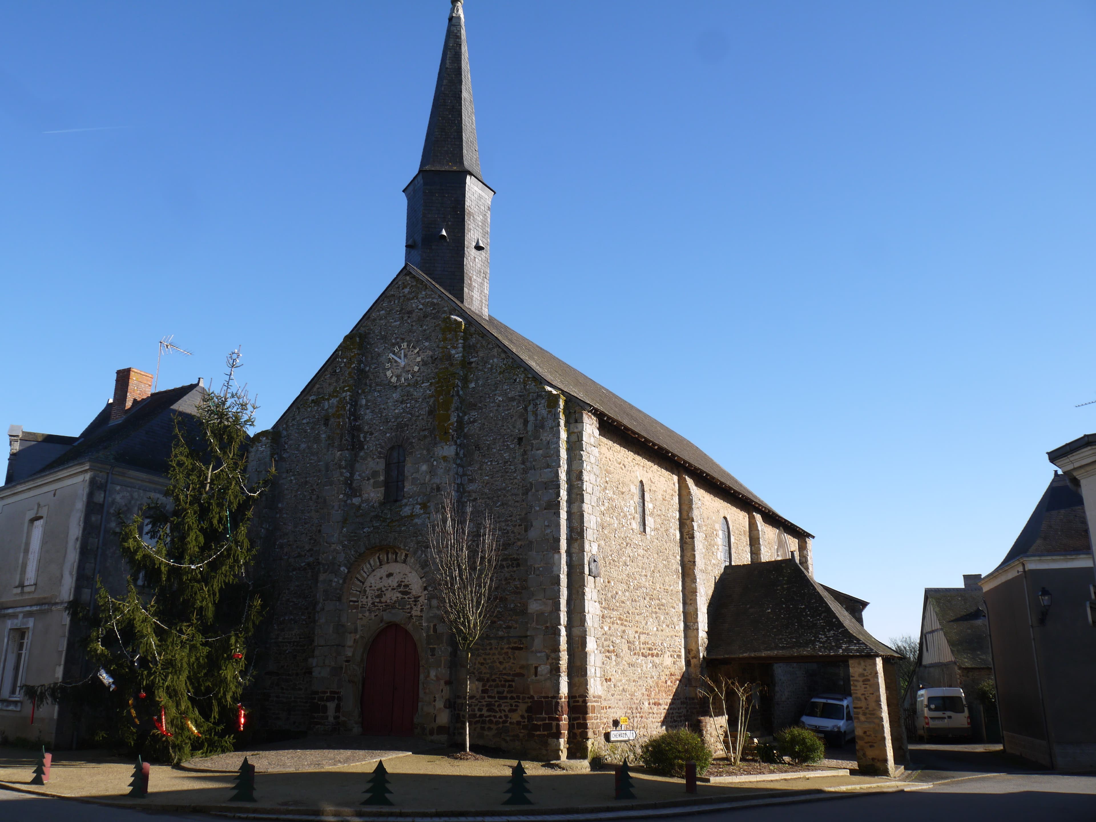église Saint-Pierre de Mée