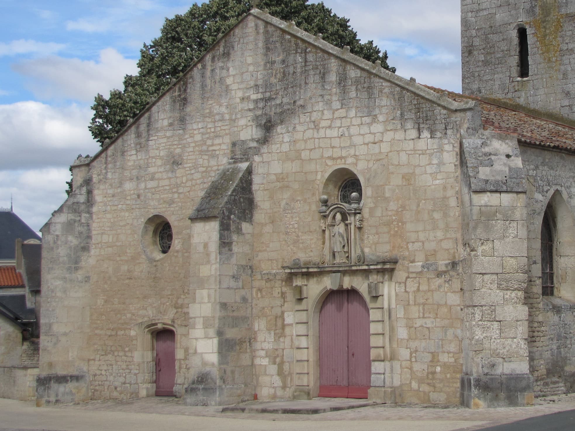 Église Saint-Hilaire de Nalliers