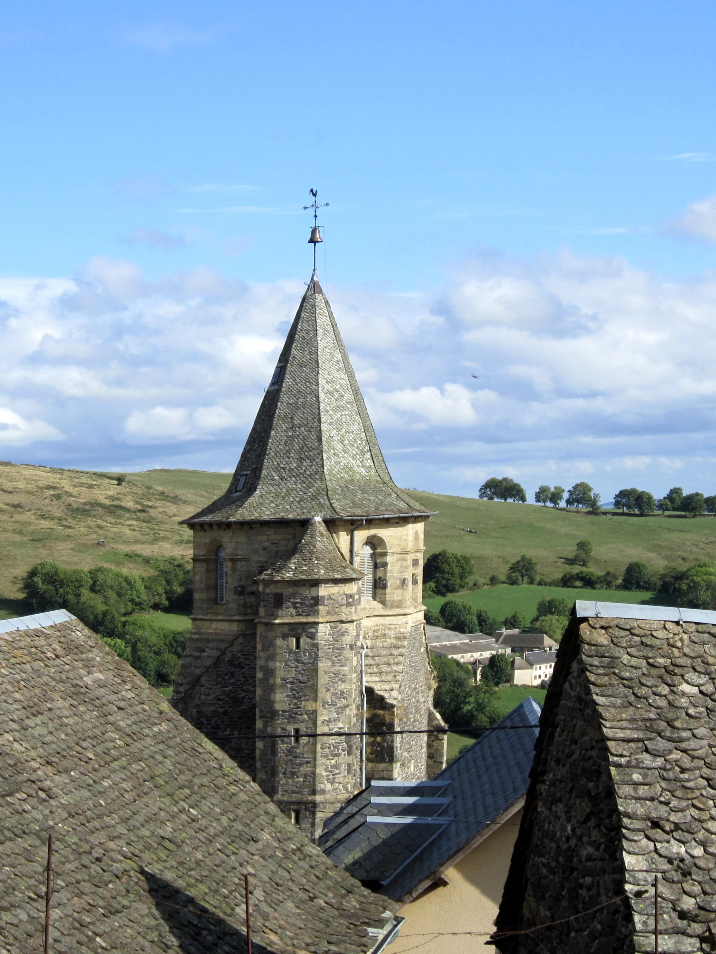 Église Saint-Laurent de Prades-d'Aubrac