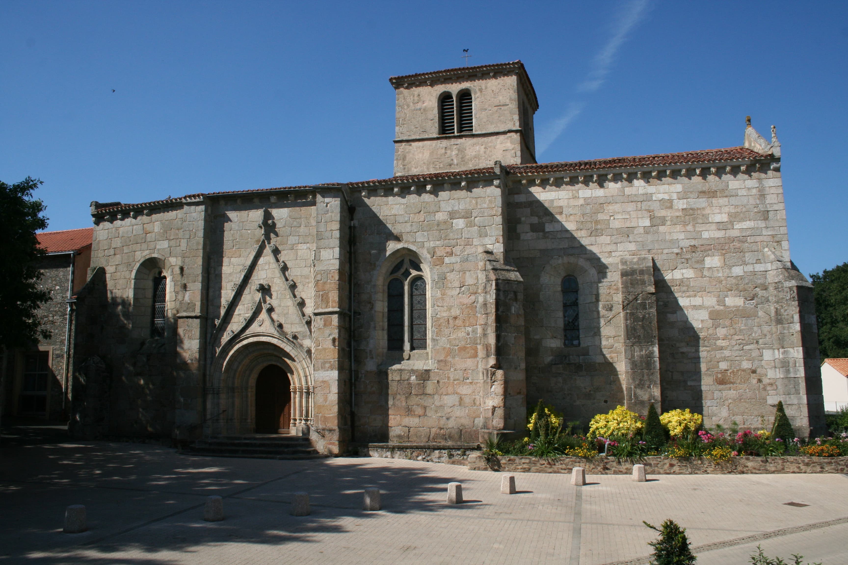 Église Saint-Paul de Saint-Paul-en-Pareds