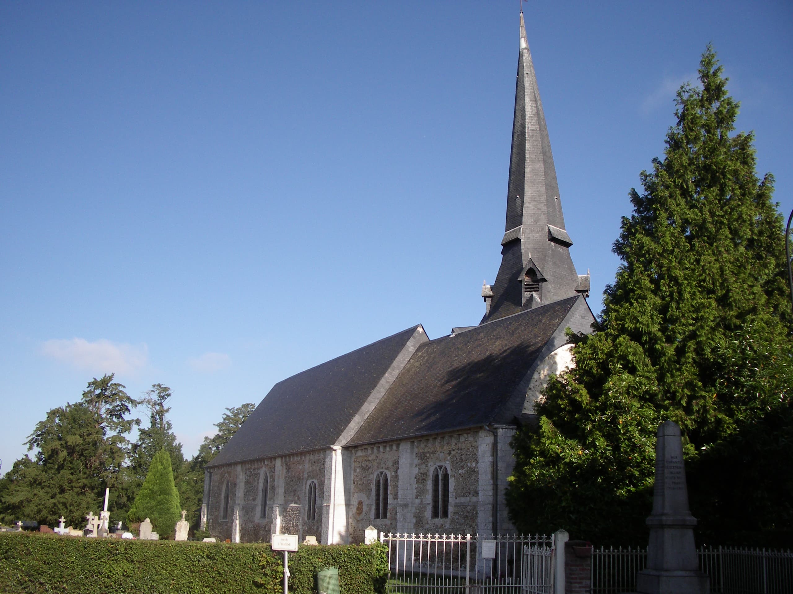 Église Saint-Étienne de Saint-Étienne-l'Allier