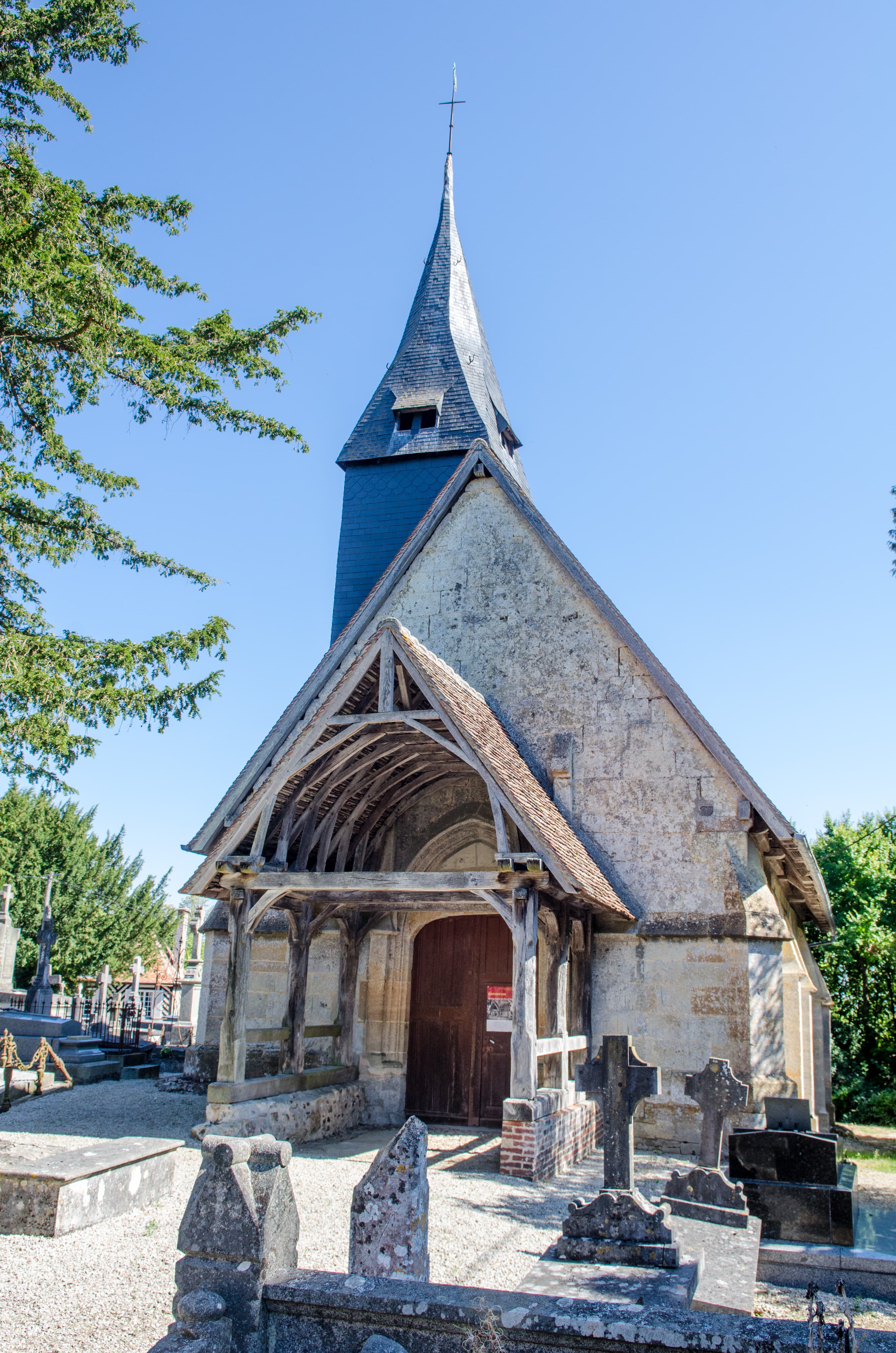 Église Saint-Michel (Saint-Michel-de-Livet)