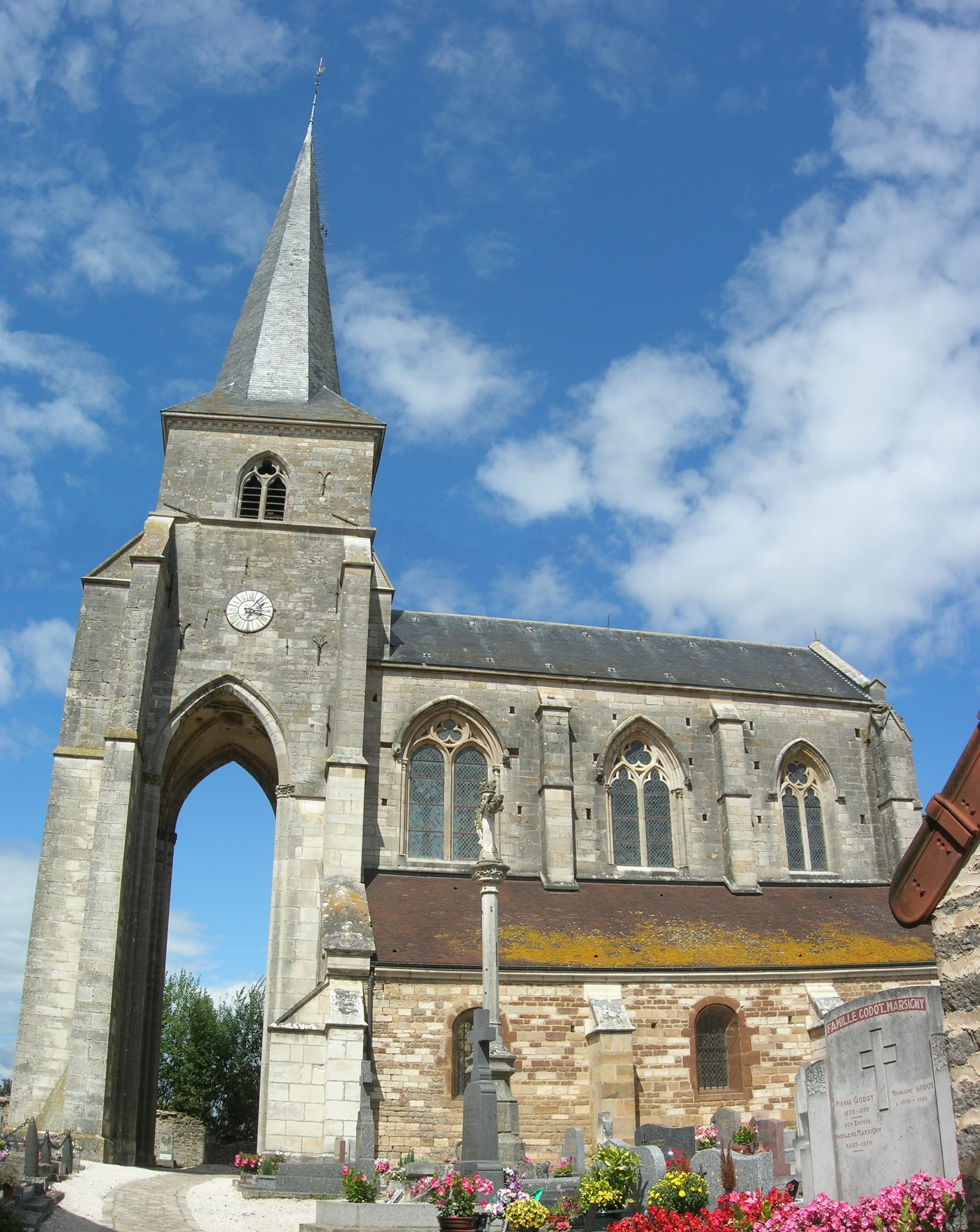 Église Sainte-Sabine de Sainte-Sabine