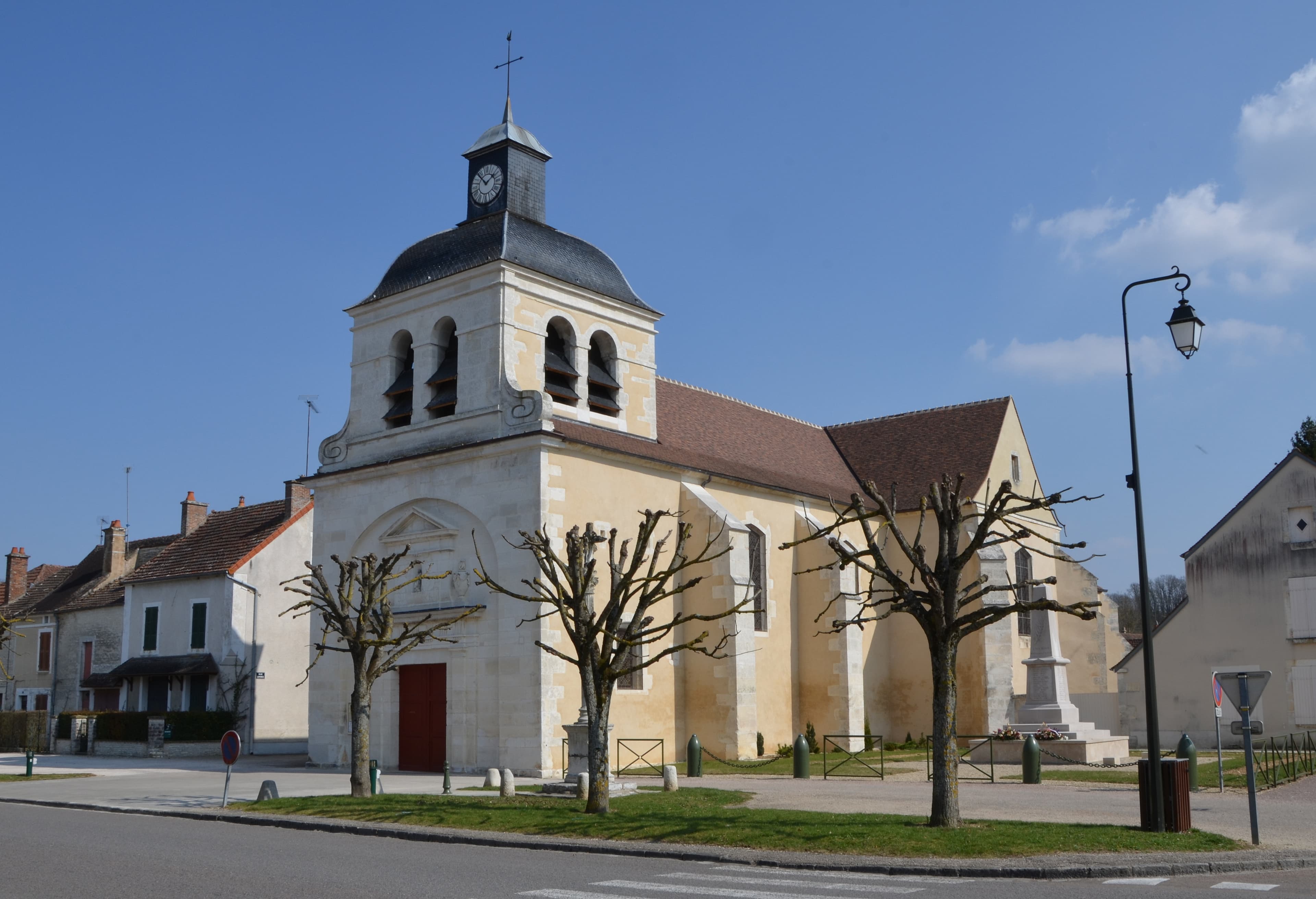 Église Saint-Sylvestre de Tanlay