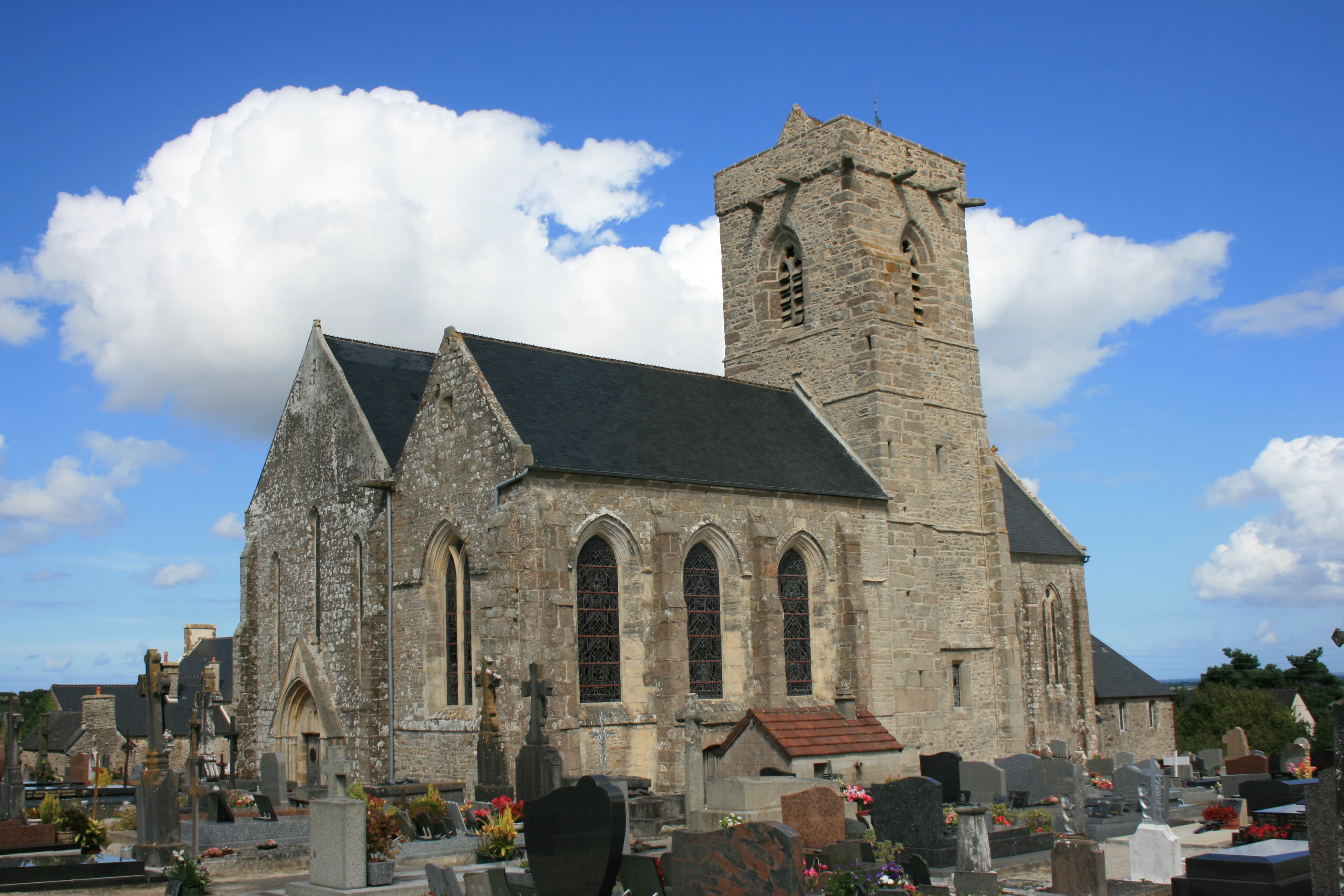 Église Saint-Vigor de Quettehou