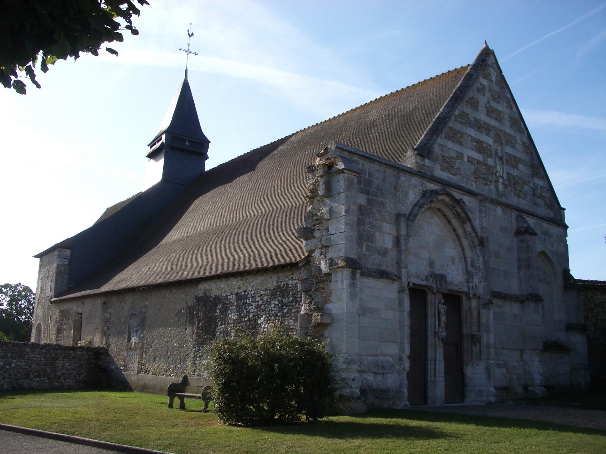 Église Saint-Pierre de Jouy-sur-Eure