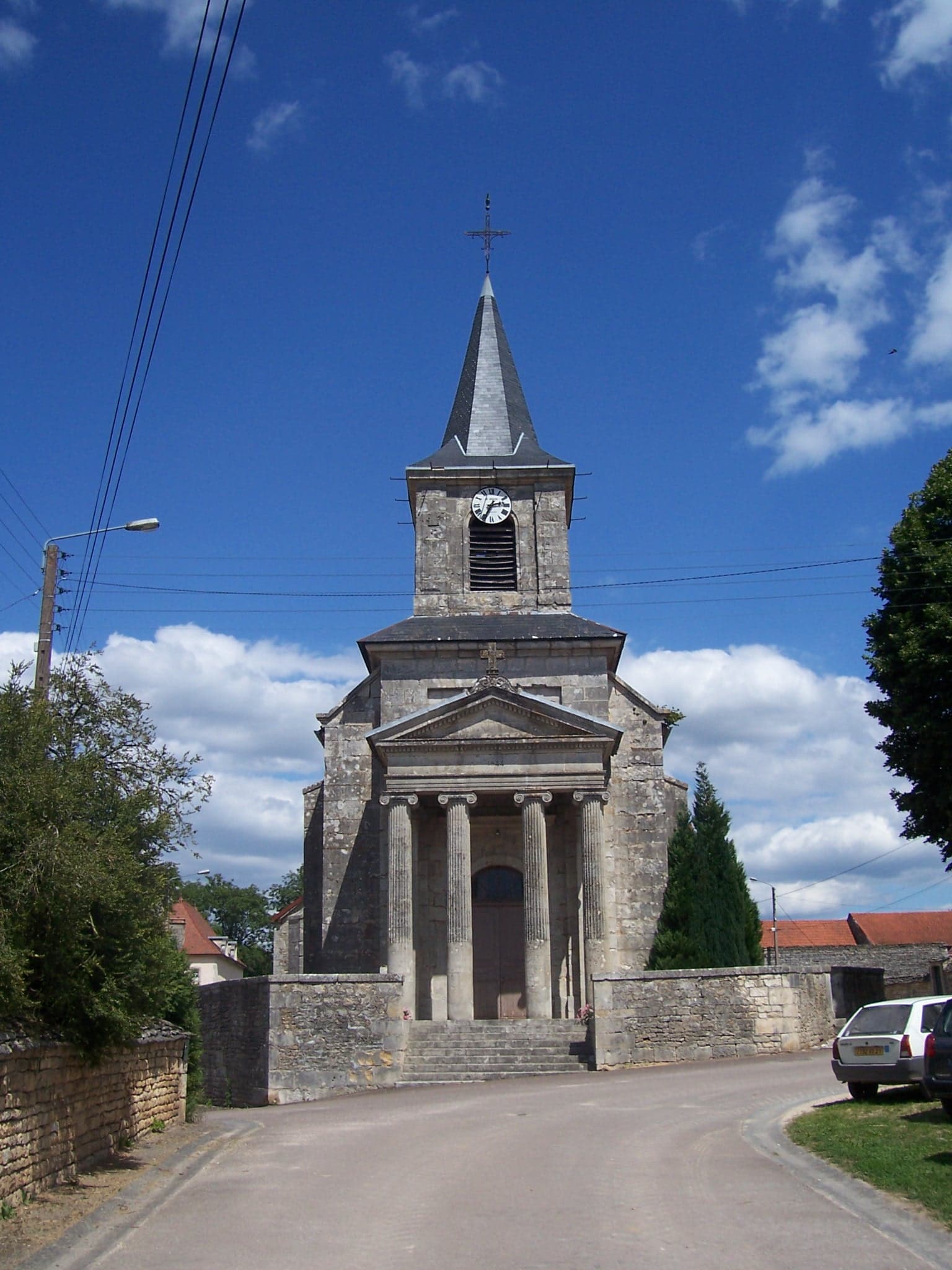 église Saint-Léger de Moitron