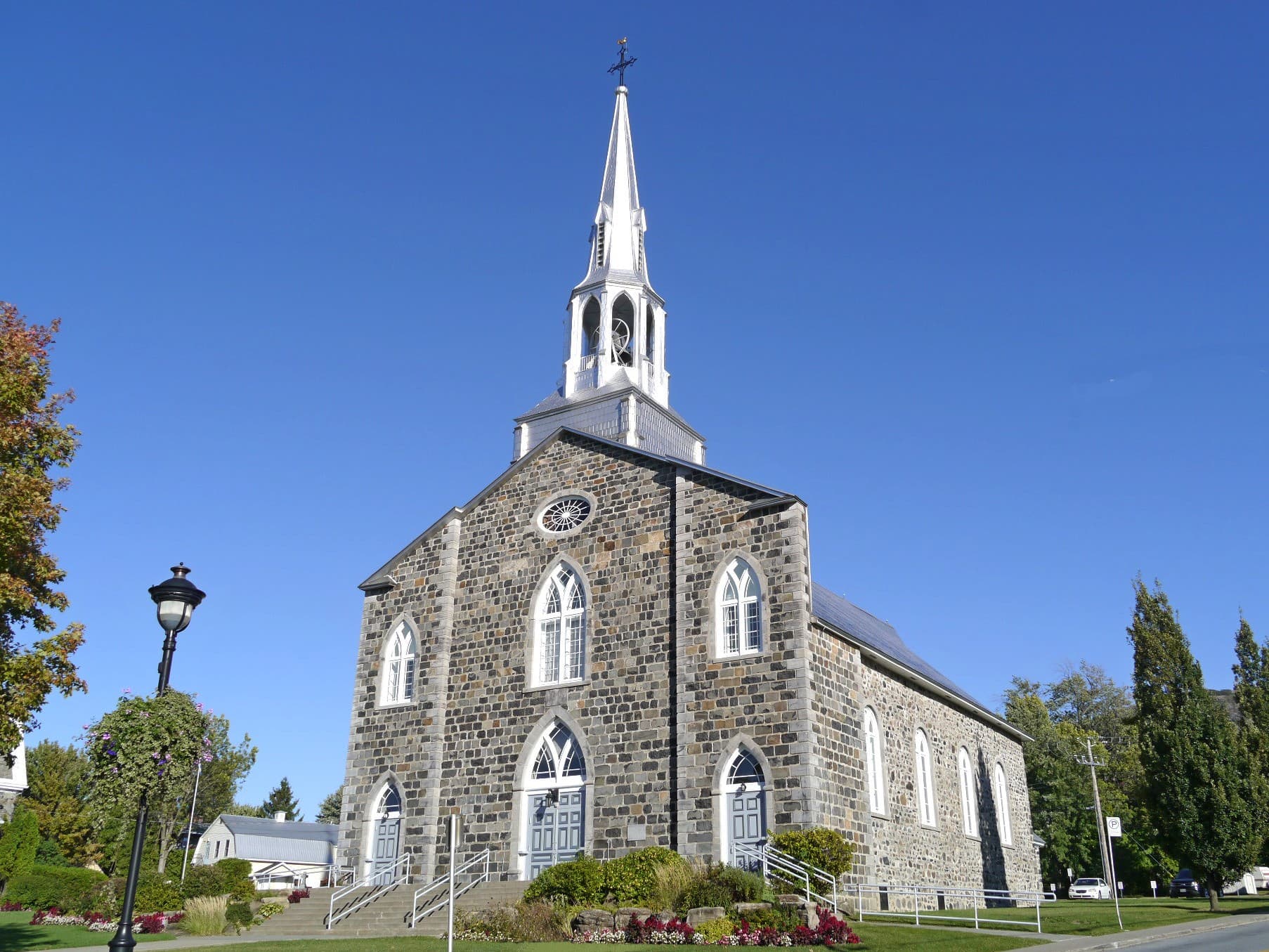 Église Saint-Hilaire (Mont-Saint-Hilaire)