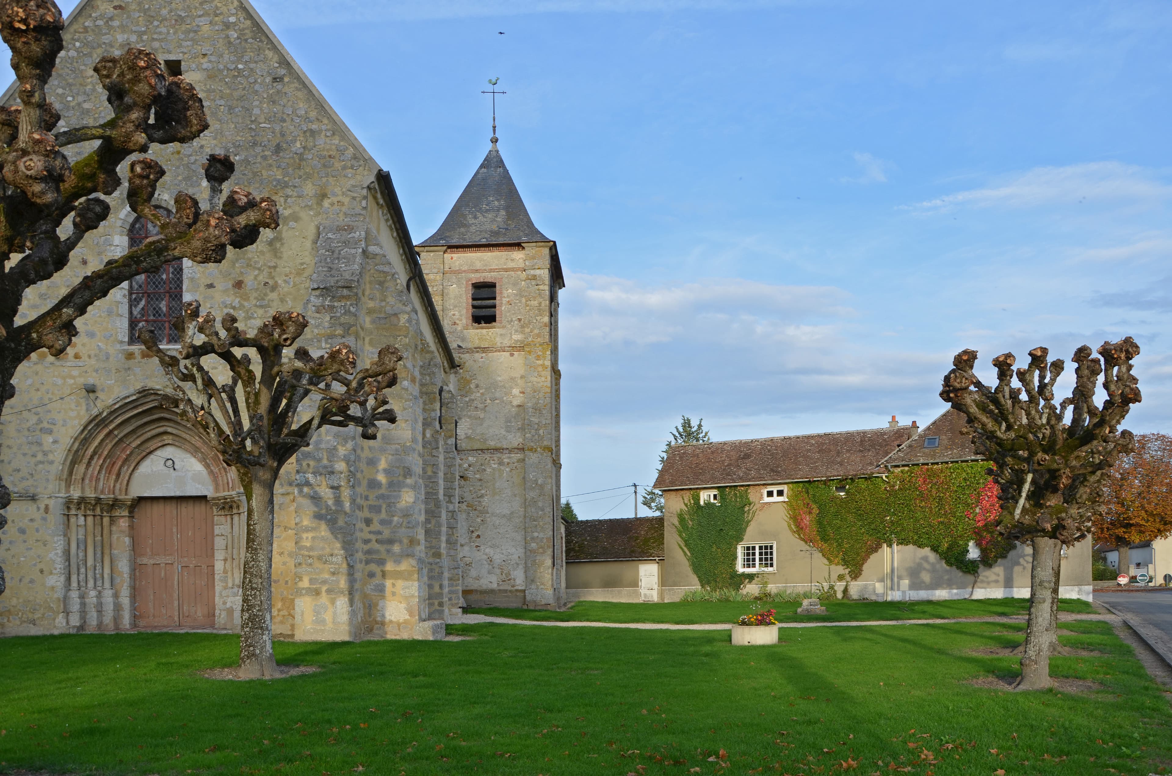 église Saint-Pierre de Jaulnes