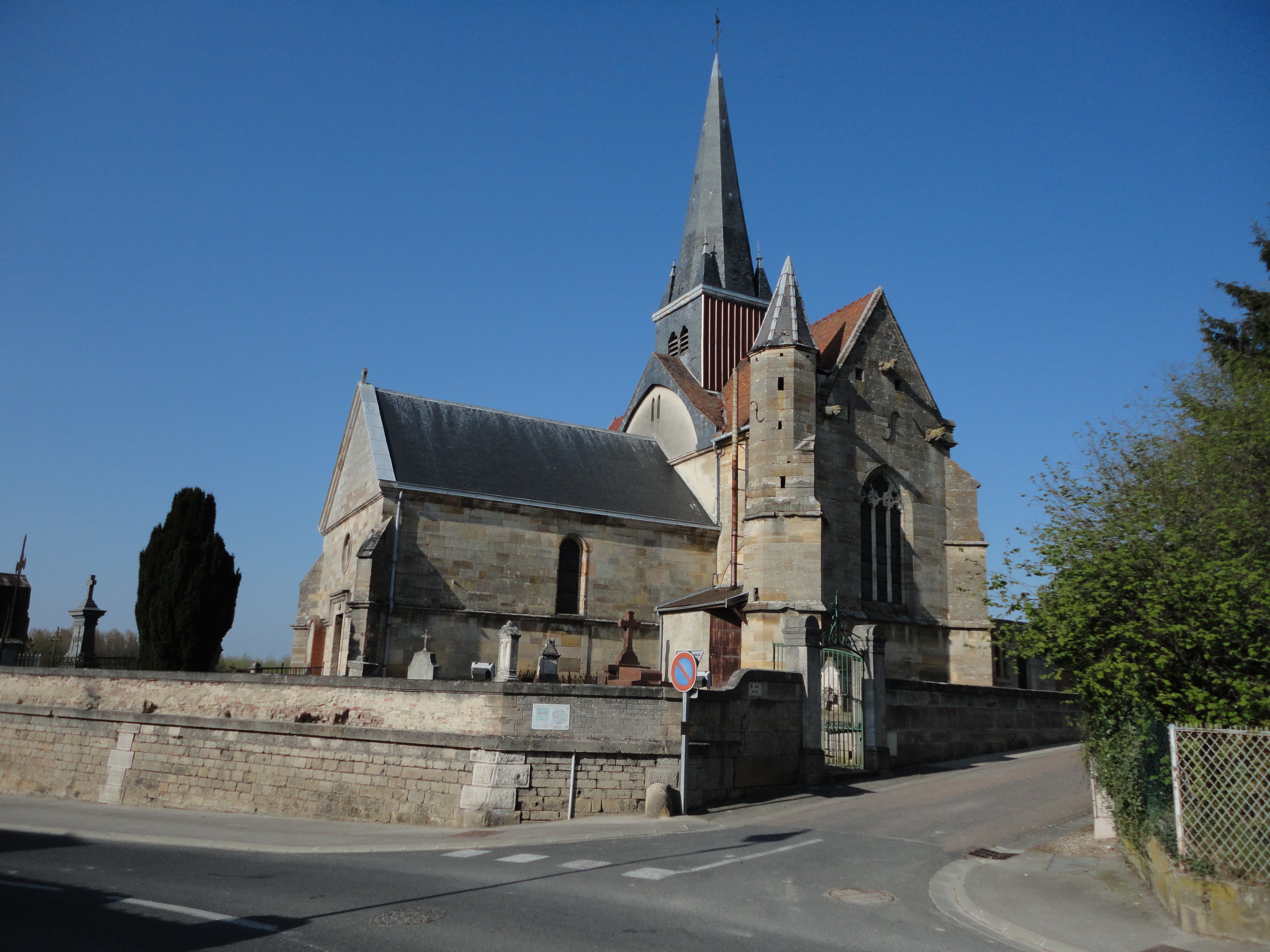 Église de l'Assomption-et-Sainte-Thérèse de Pargny-sur-Saulx