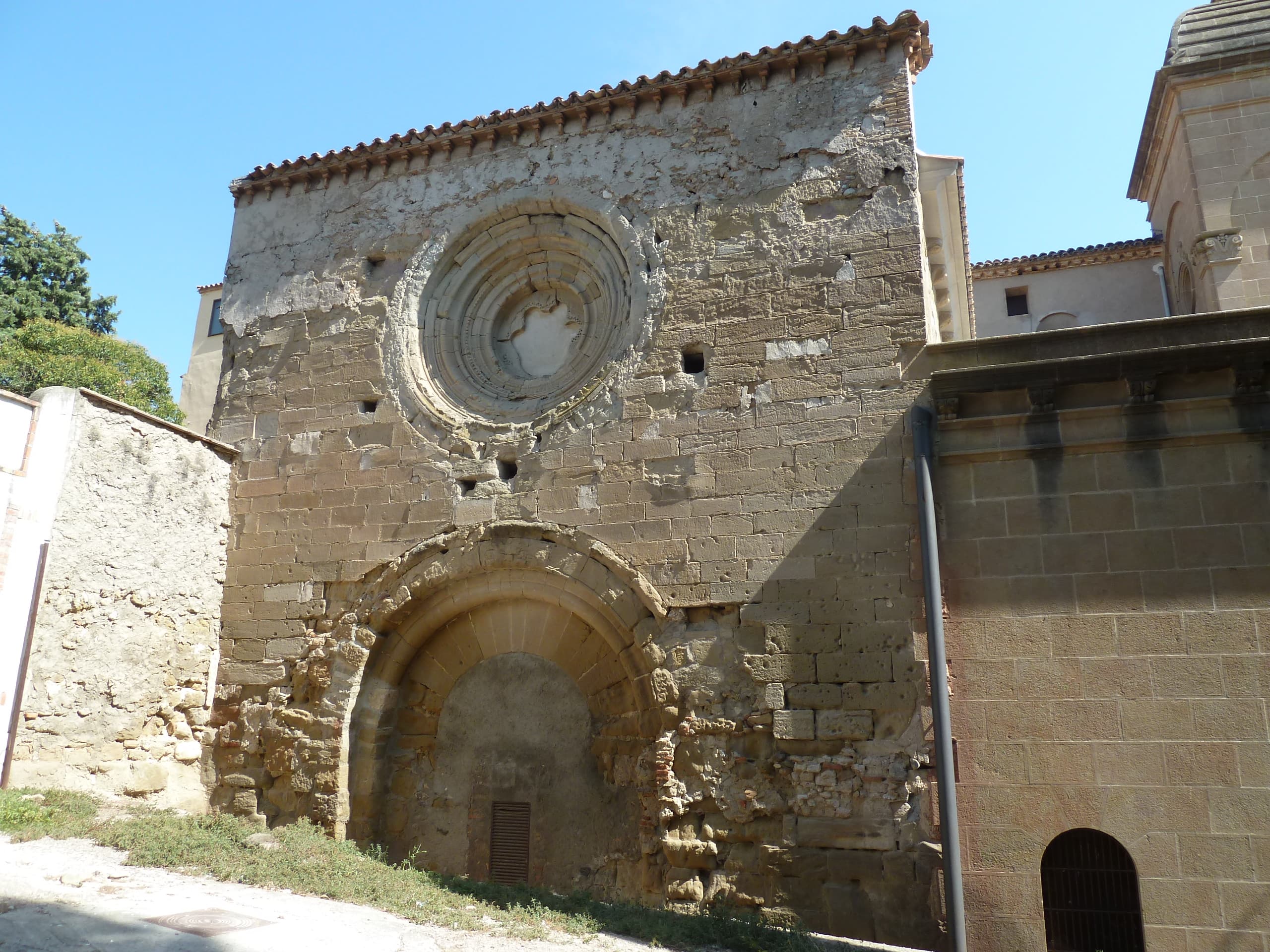 Santa Maria d'Almatà