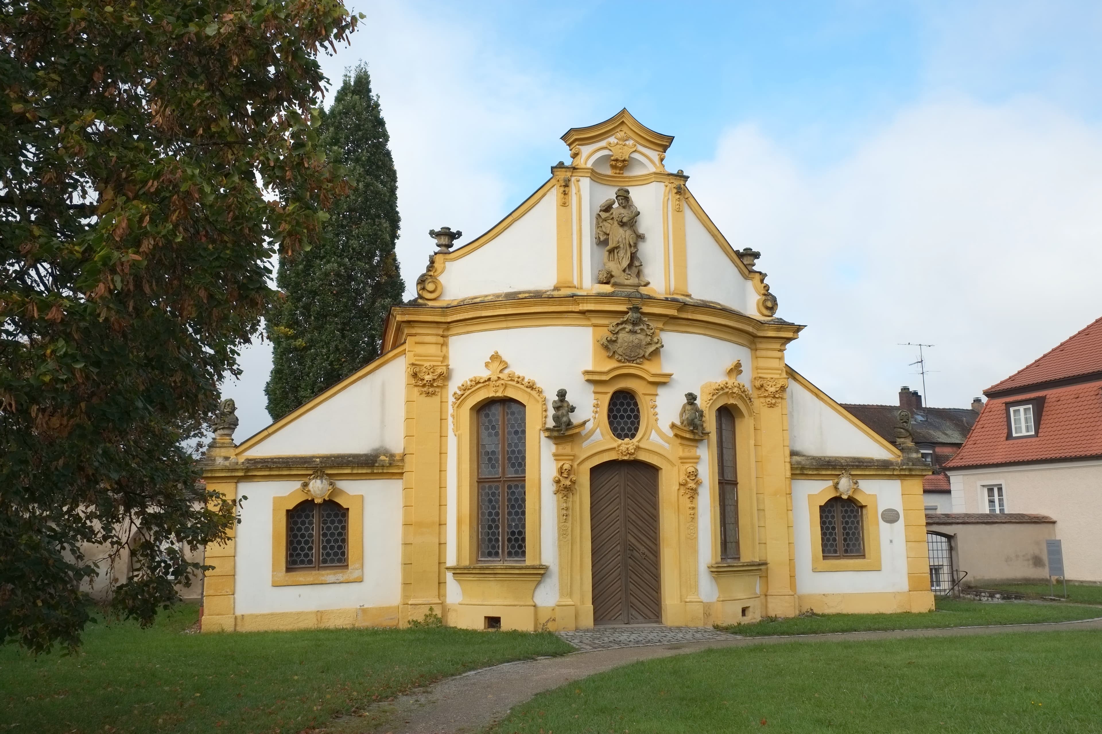 Maria-Hilf-Chapel (Ellingen)