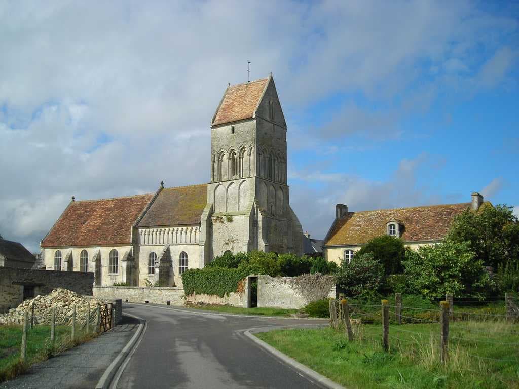 Église Saint-Cyr-et-Sainte-Julitte de Noron-l'Abbaye