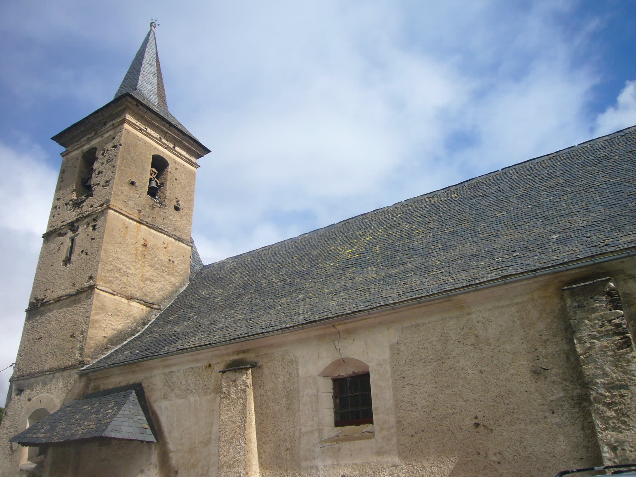 Mare de Déu del Roser de les Bordes