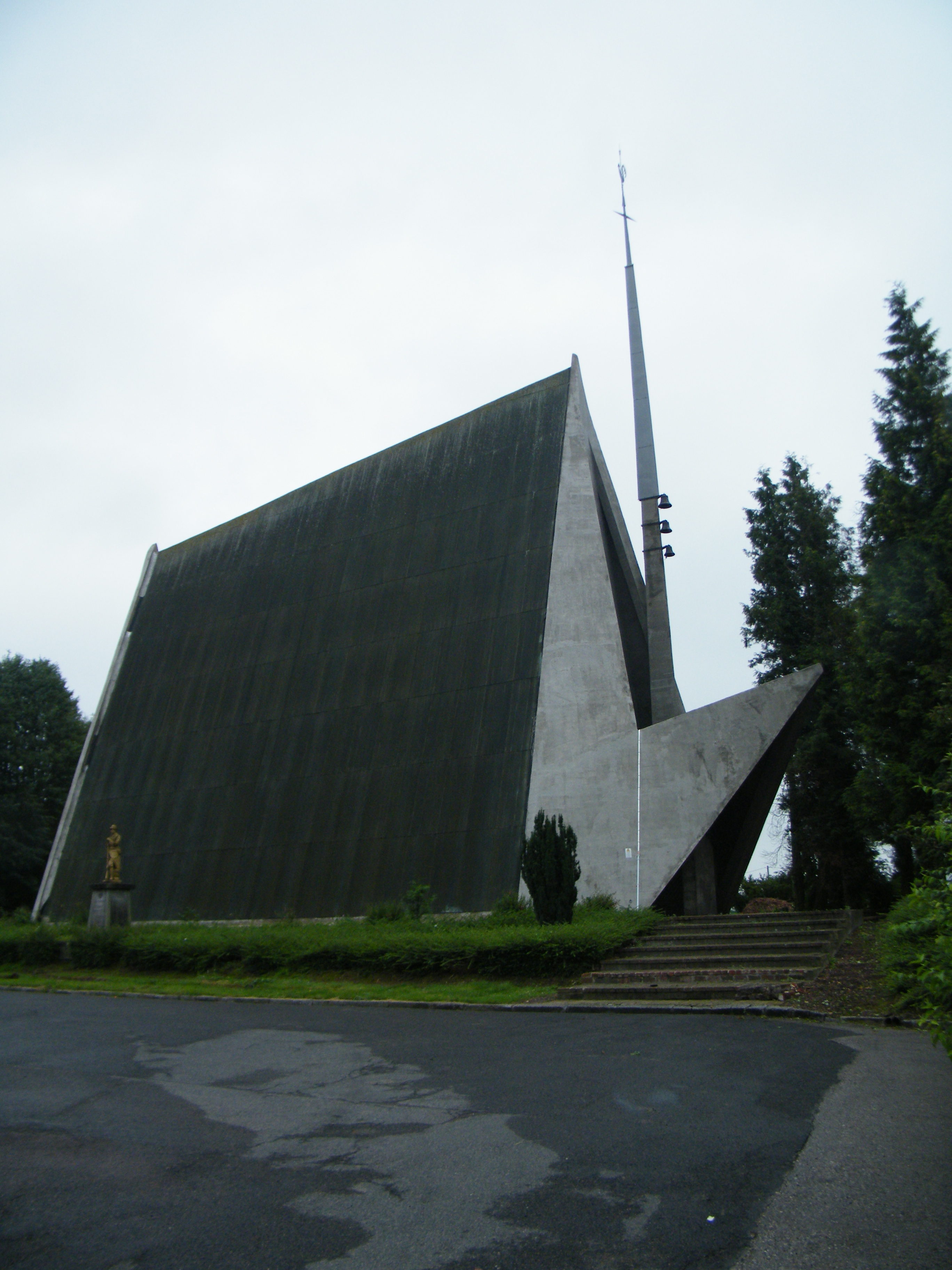 église Saint-Quentin d'Estrées-Deniécourt