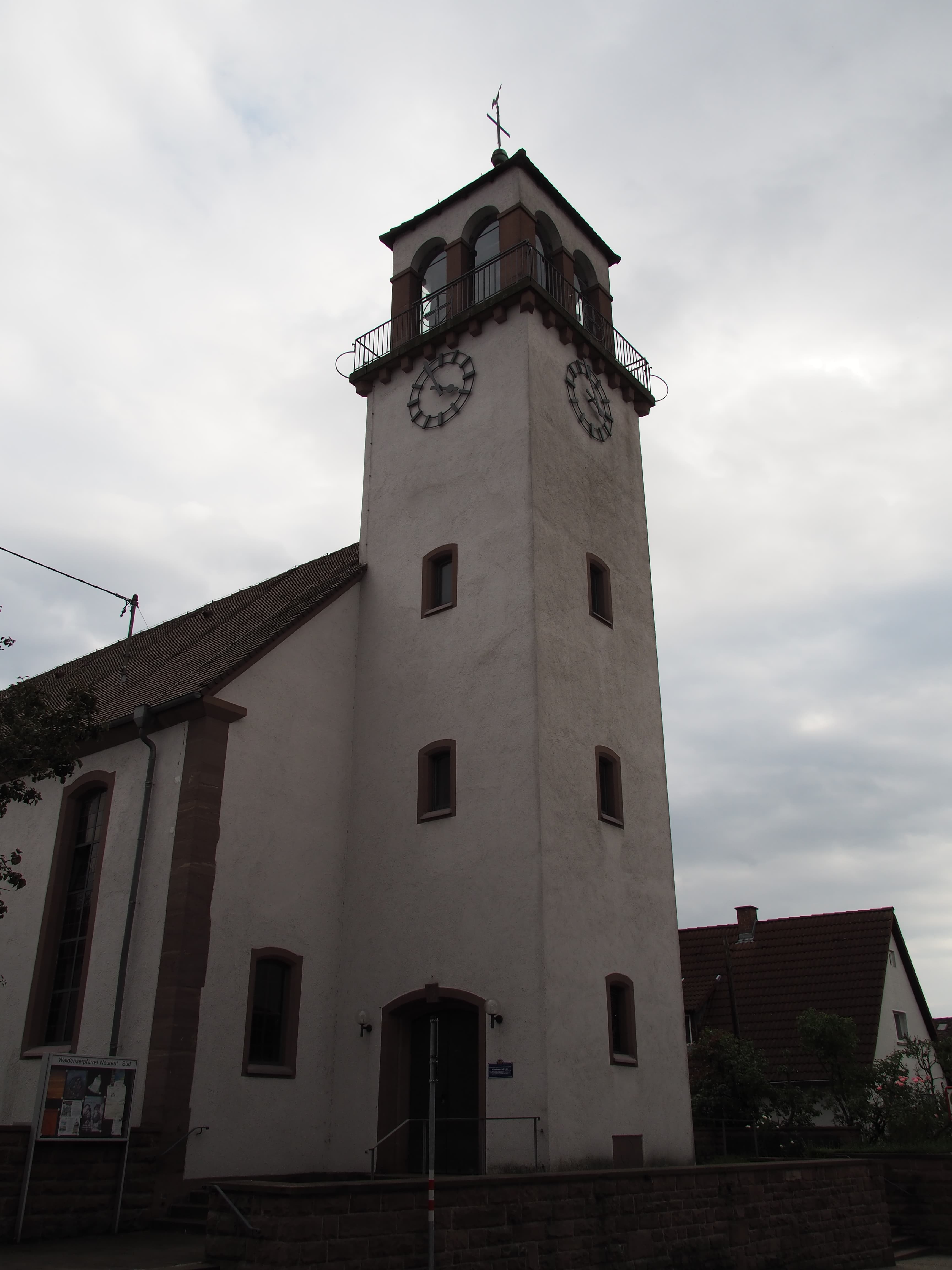 Waldenserkirche Neureut