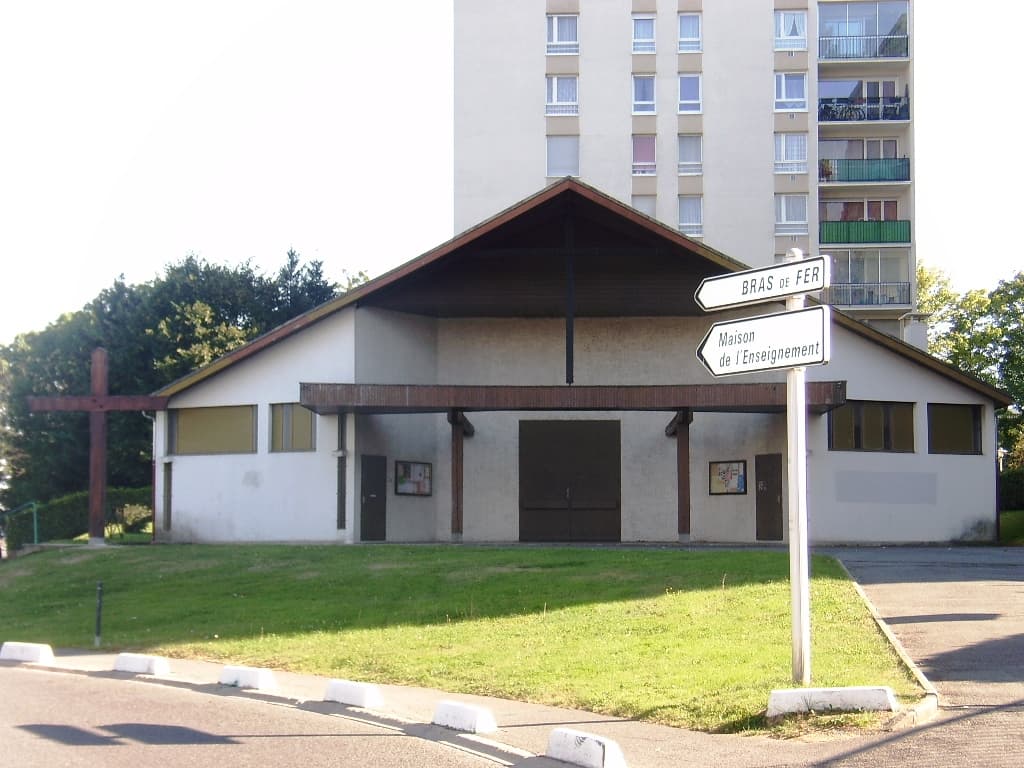 église Notre Dame-de-l'Espérance d'Évry
