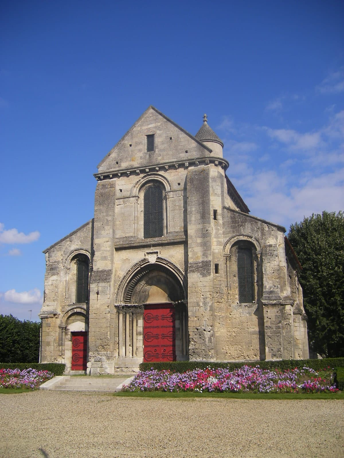 Église Saint-Pierre-au-Parvis de Soissons