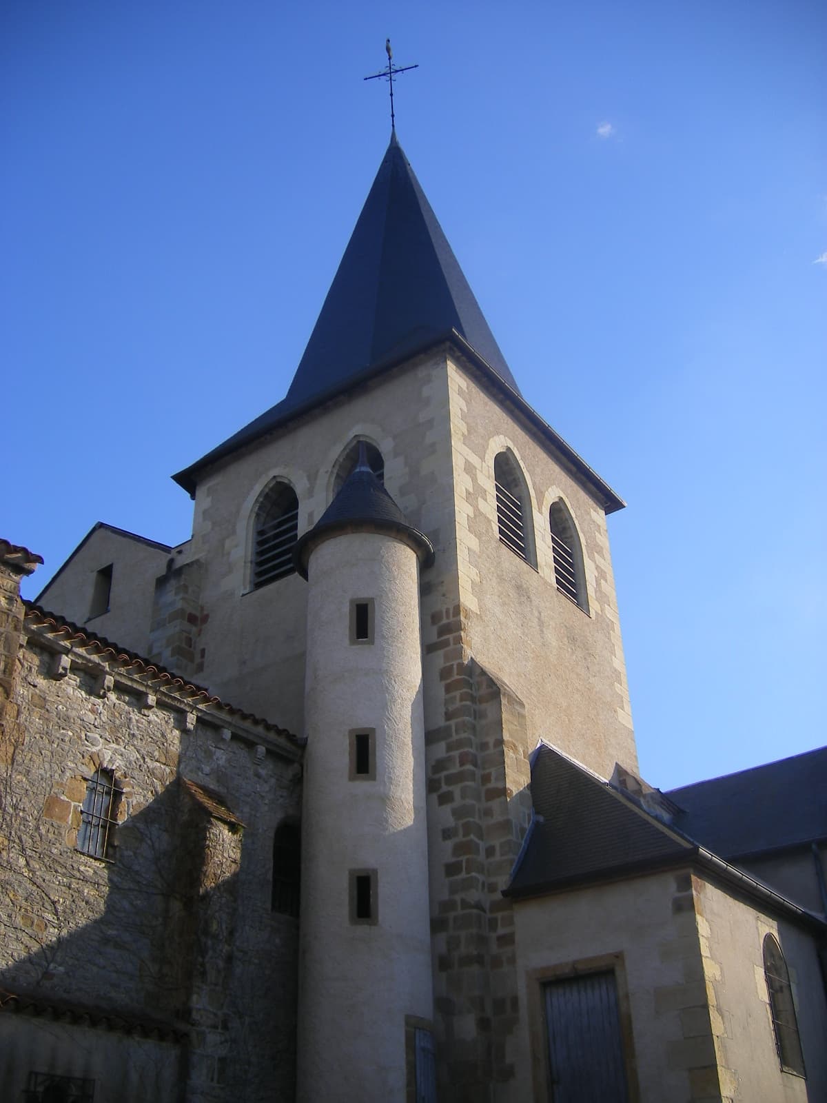 Saint-Aré church in Decize