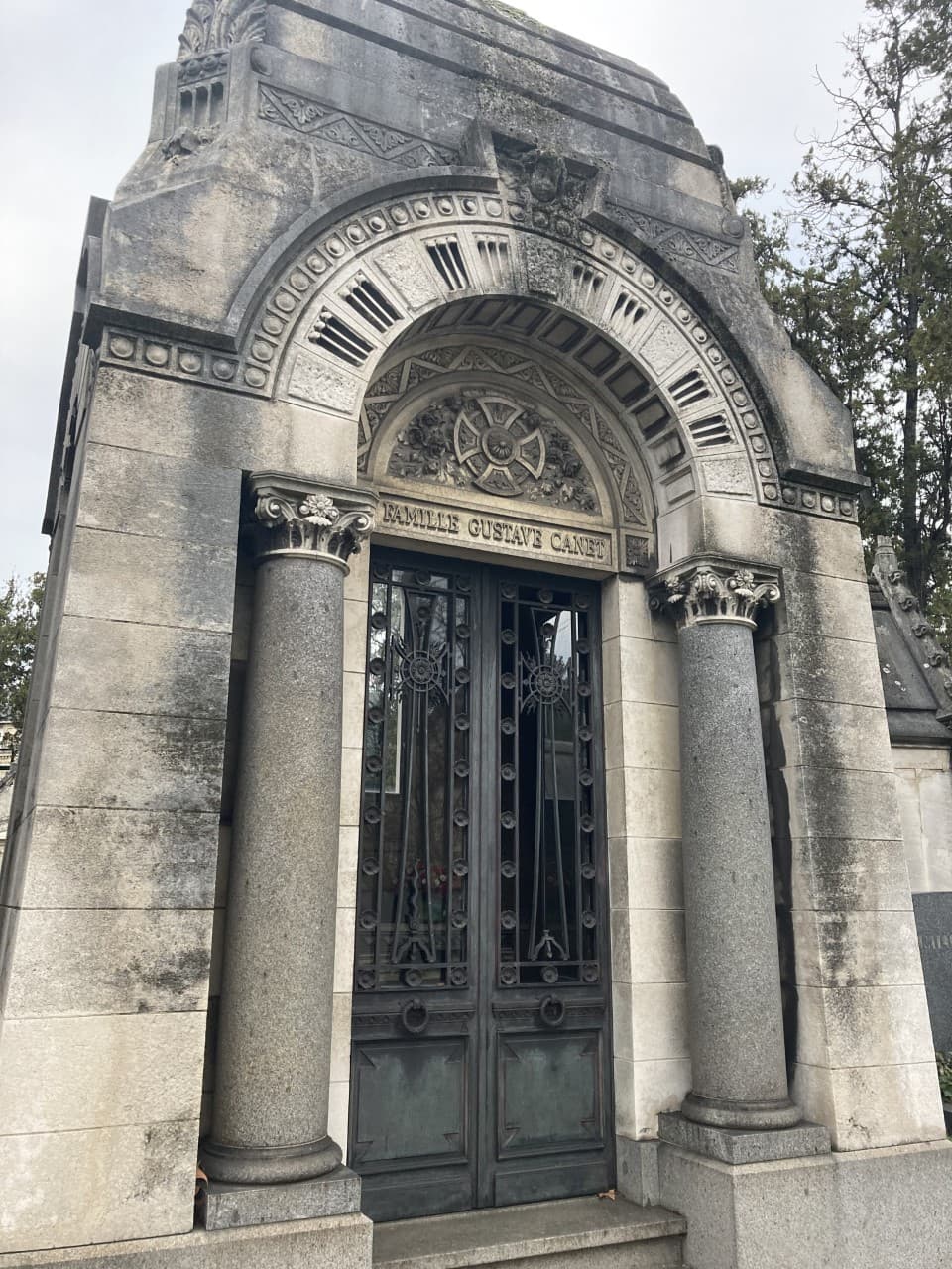 Grave of Canet