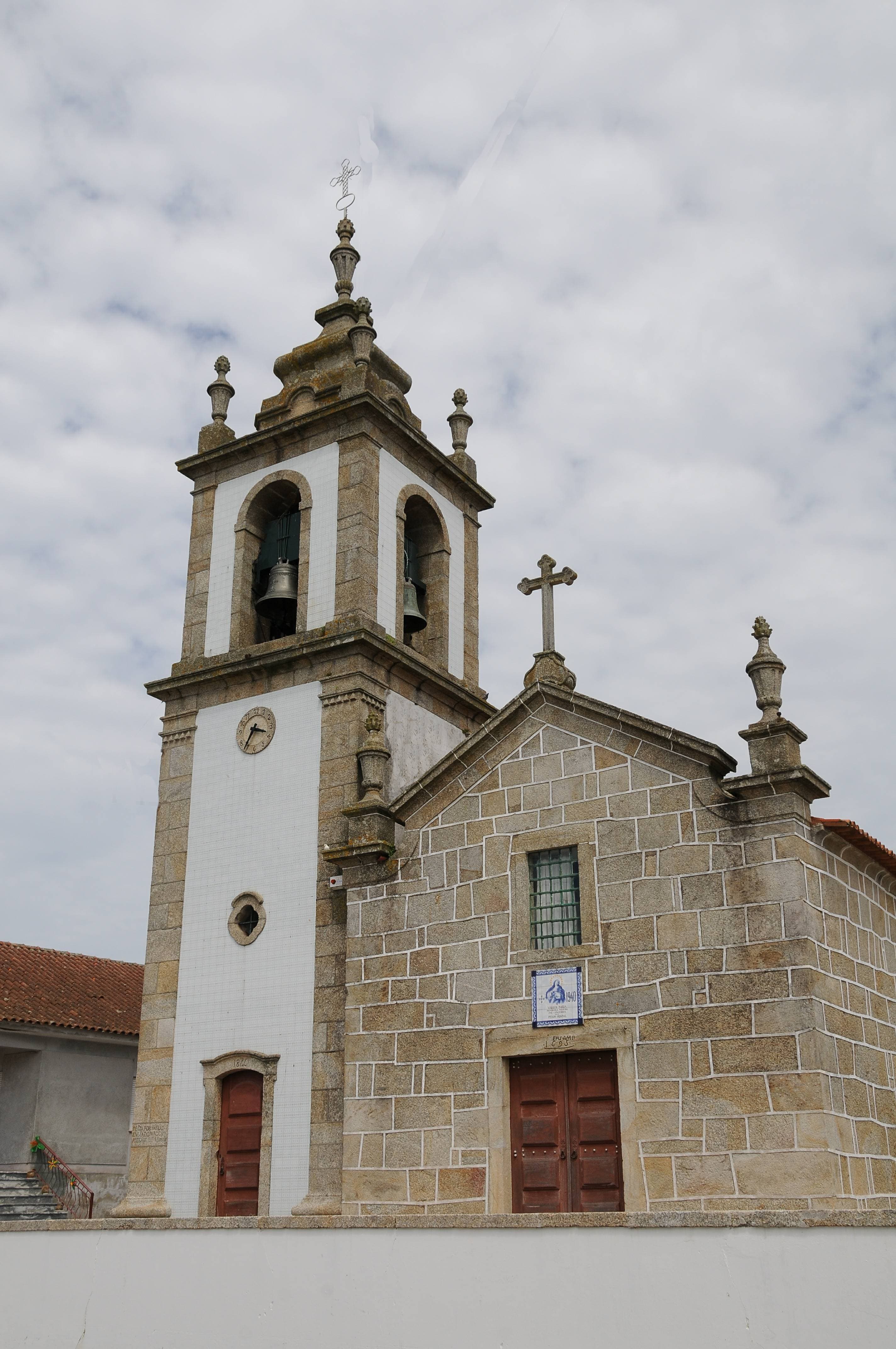 Igreja Paroquial de Faria