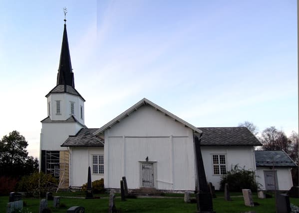 Fenstad Church