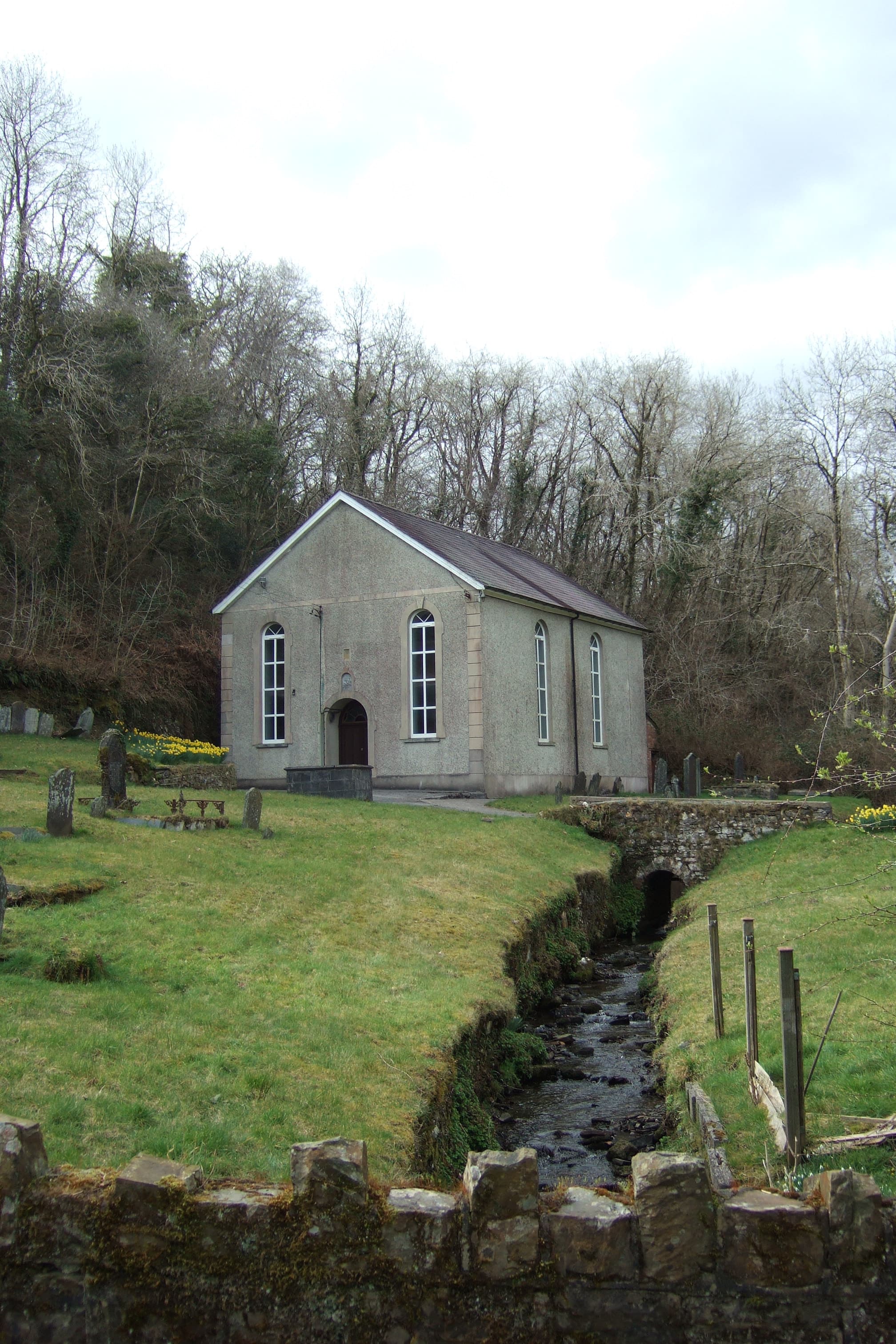 Ffynnonhenri Church