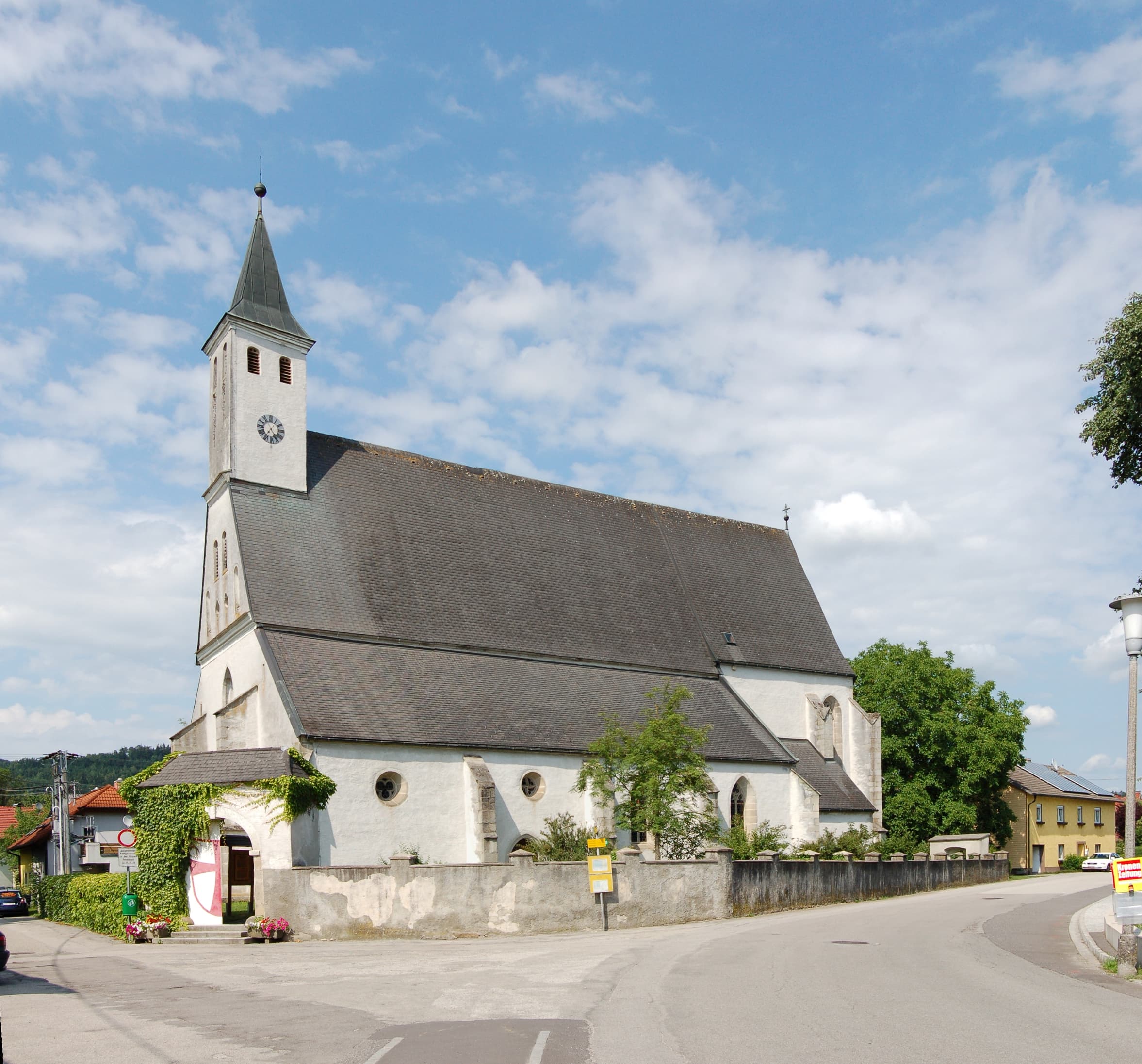 Church of St. Leonhard in Pesenbach