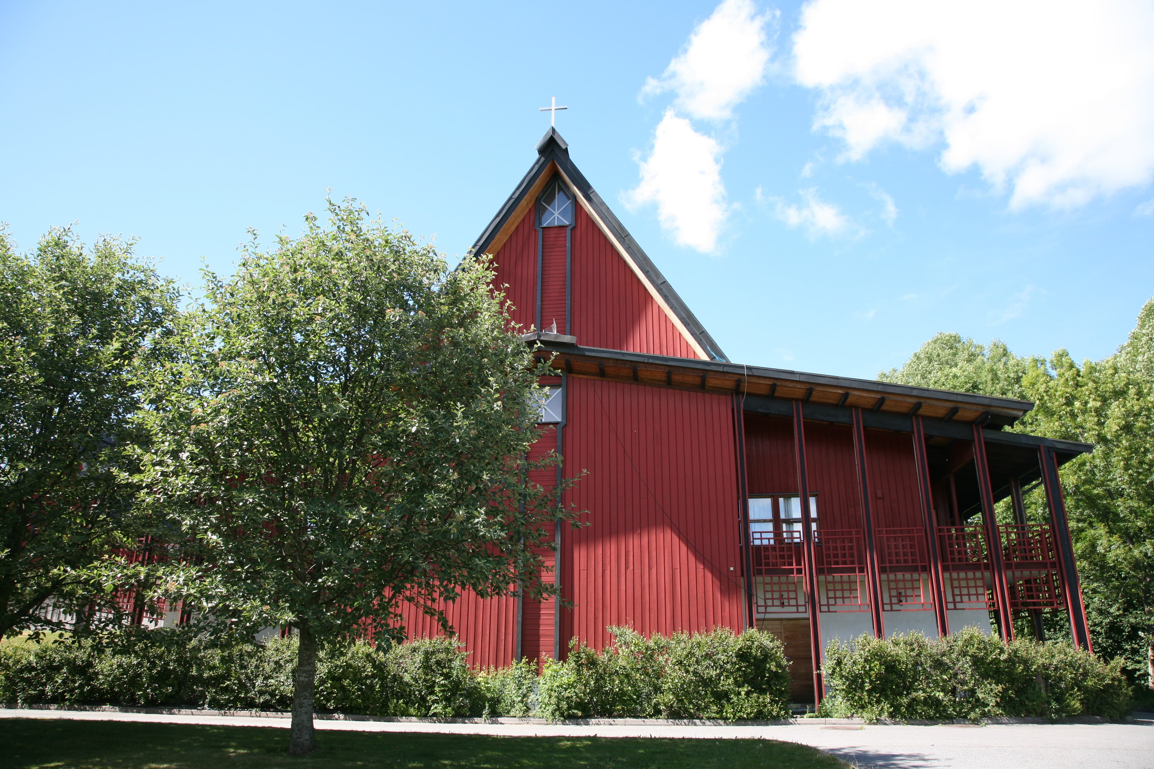 Fjellhamar Church