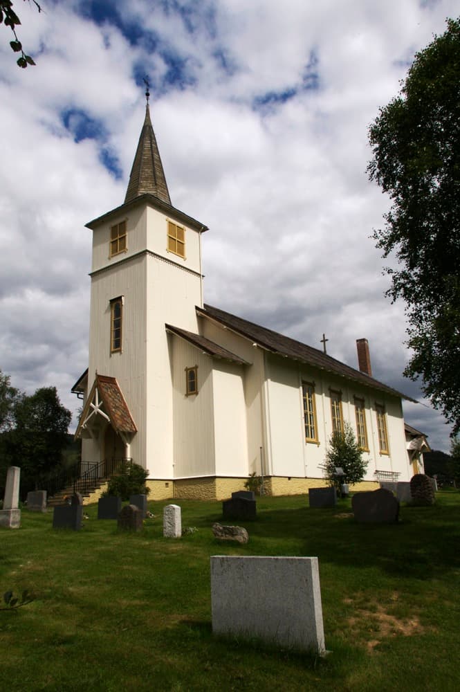 Folldal Church