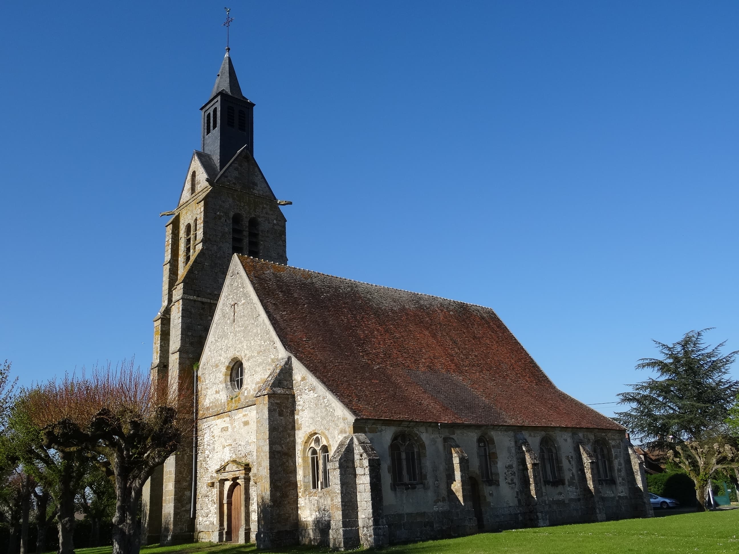 Saint-Jacques-le-Majeur (Fontains)