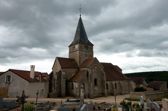 Église Saints-Pierre-et-Paul de Frôlois