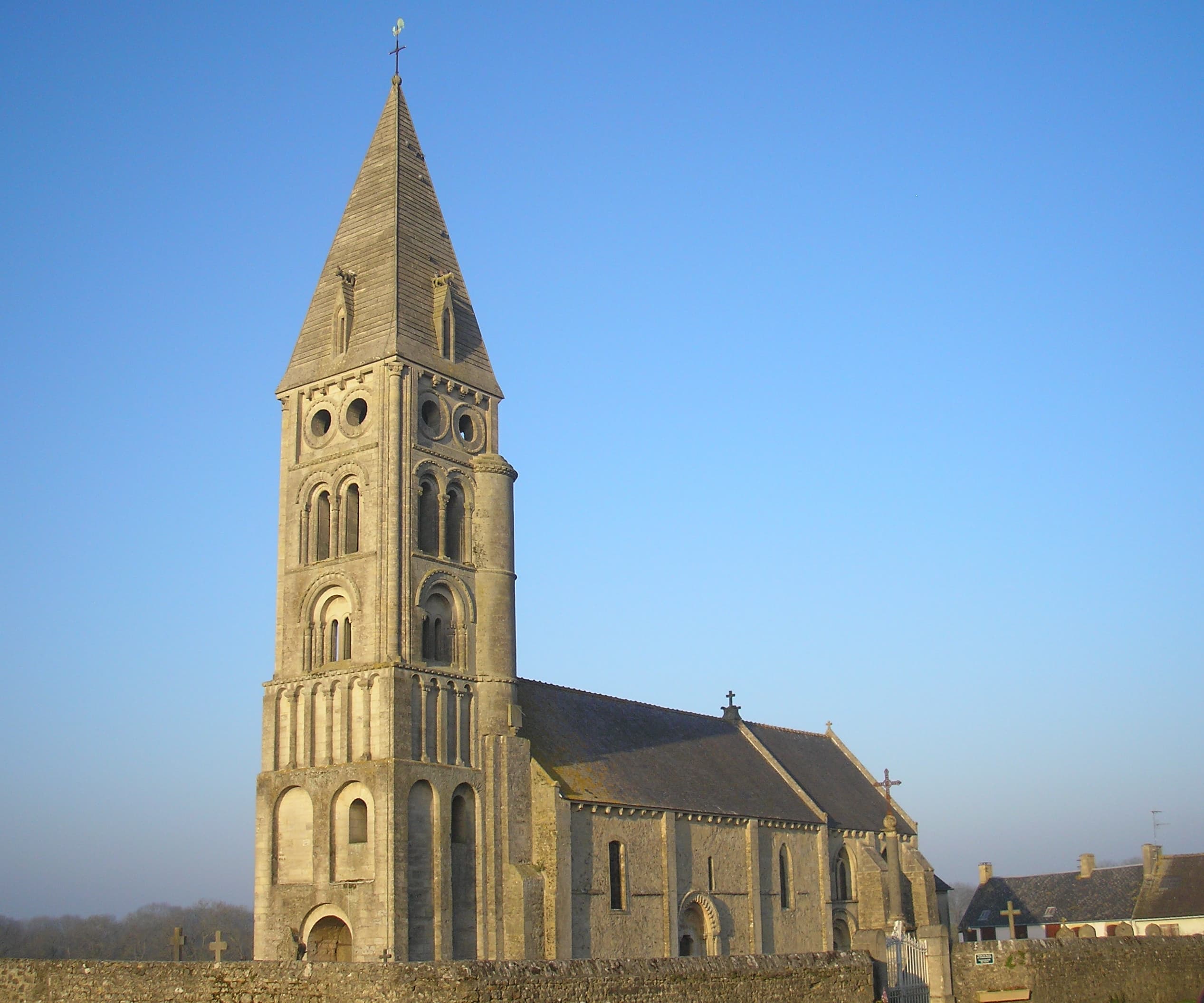 Église Notre-Dame de l'Assomption de Colleville-sur-Mer