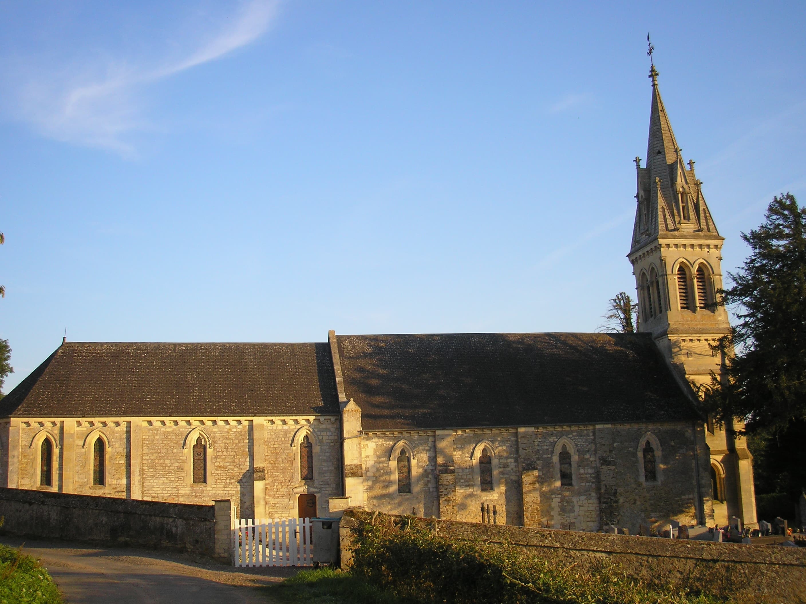 église Saint-Martin de Monts-en-Bessin