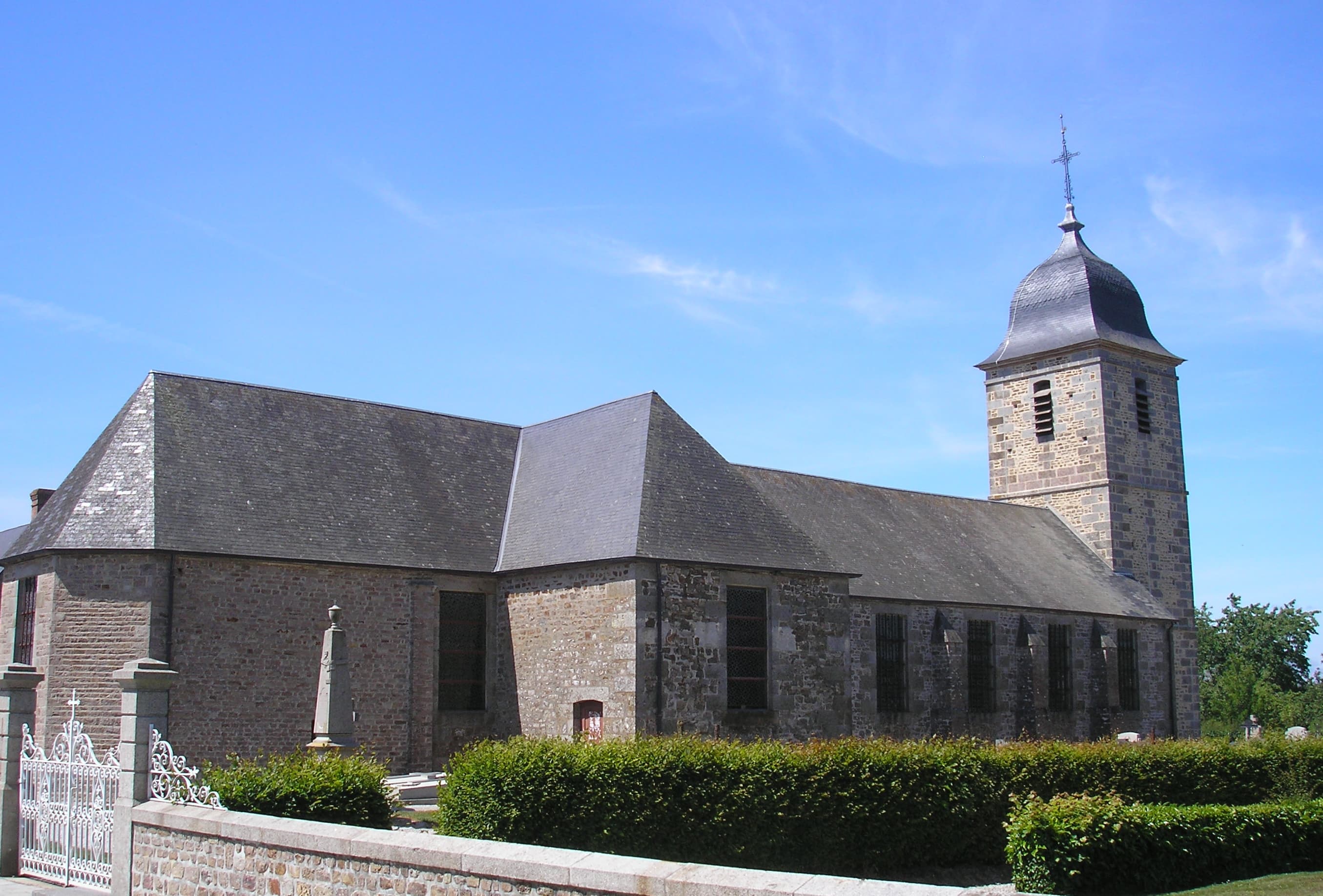 Église Saint-Charles de Saint-Charles-de-Percy